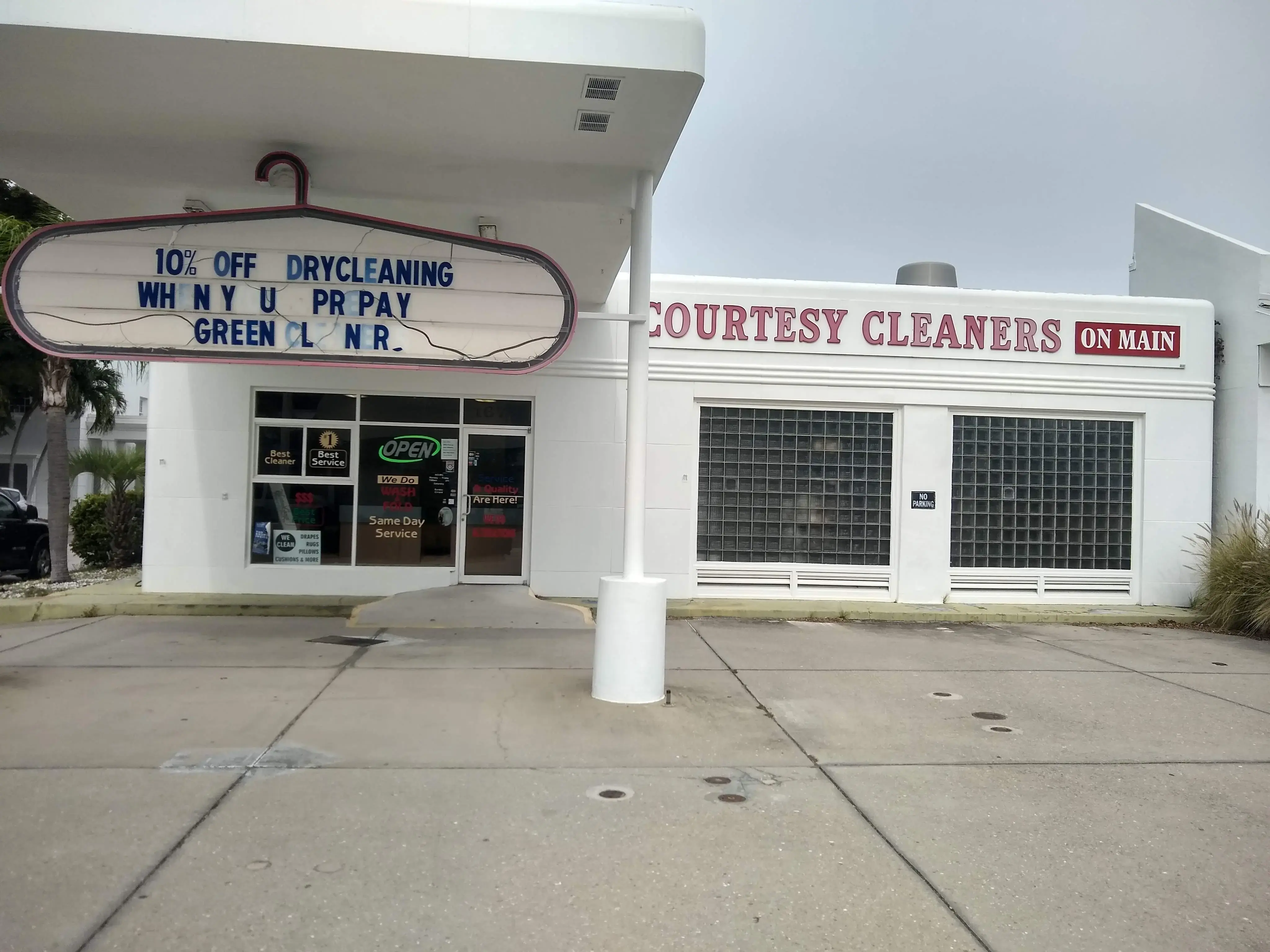 Courtesy Cleaners Sarasota thumbnail 5
