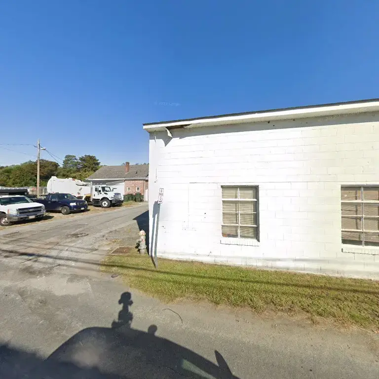 Courtland Coin Laundry - Image 8