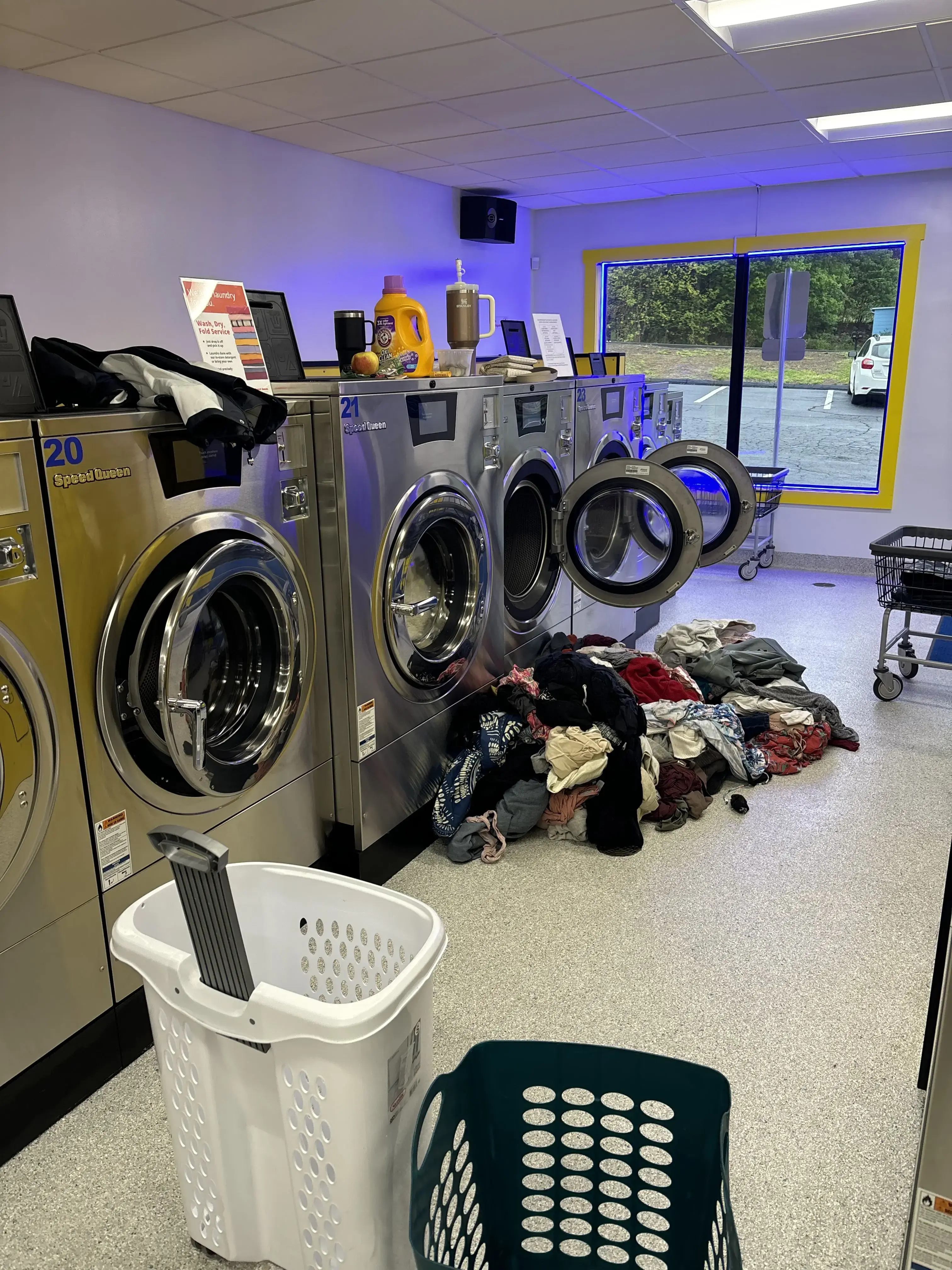 Coventry Laundromat thumbnail 10