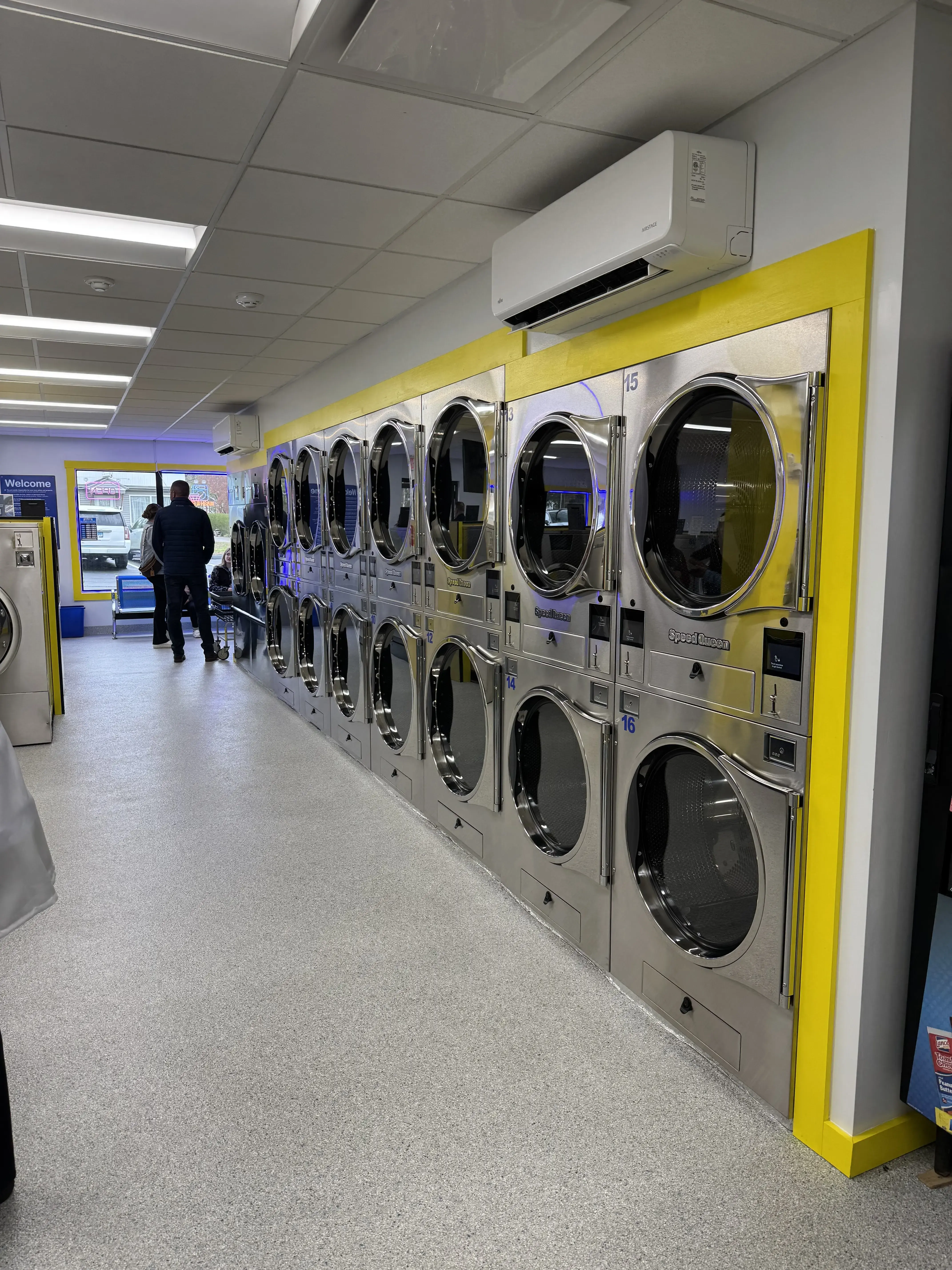 Coventry Laundromat thumbnail 13