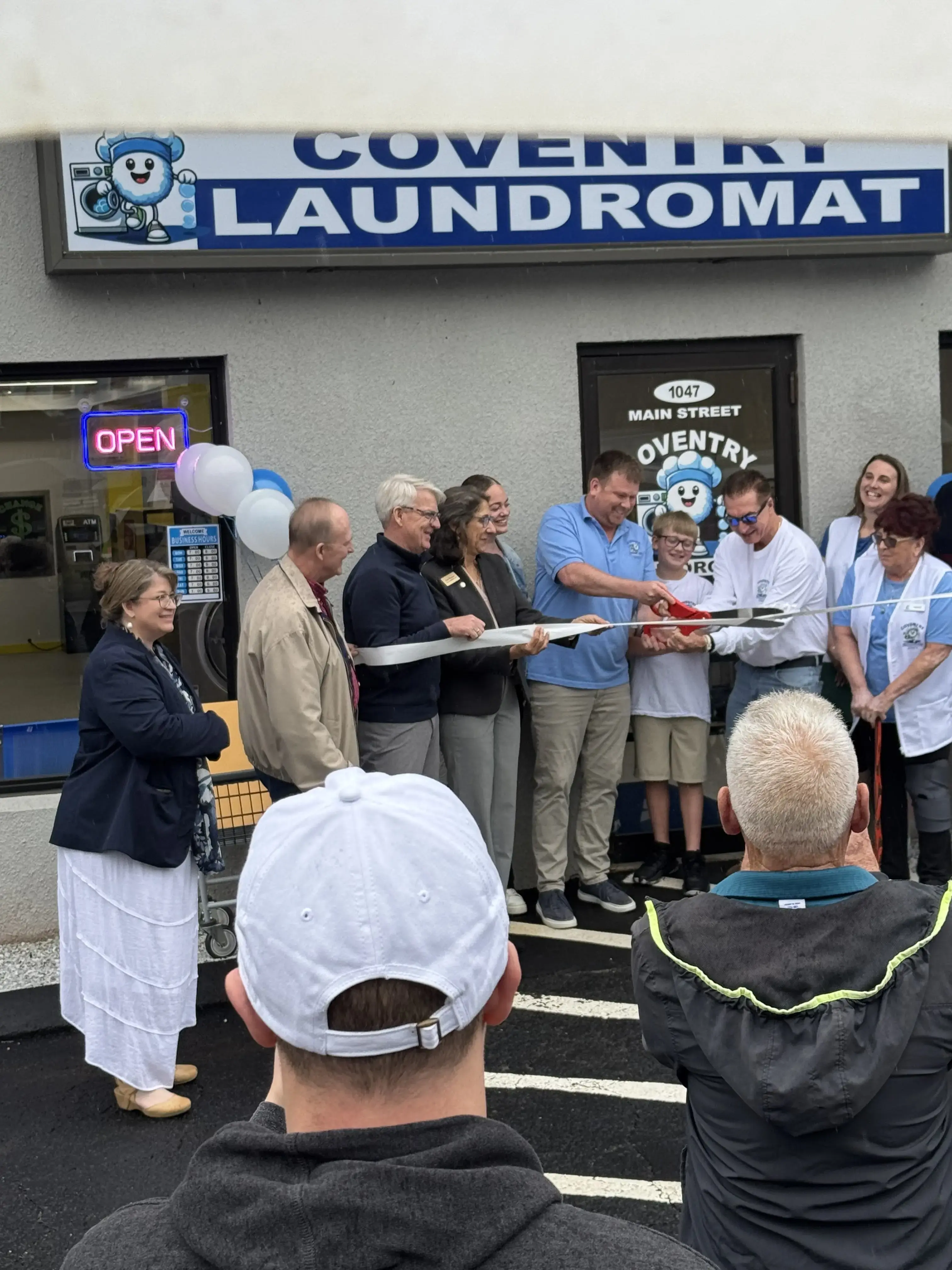 Coventry Laundromat - Image 9