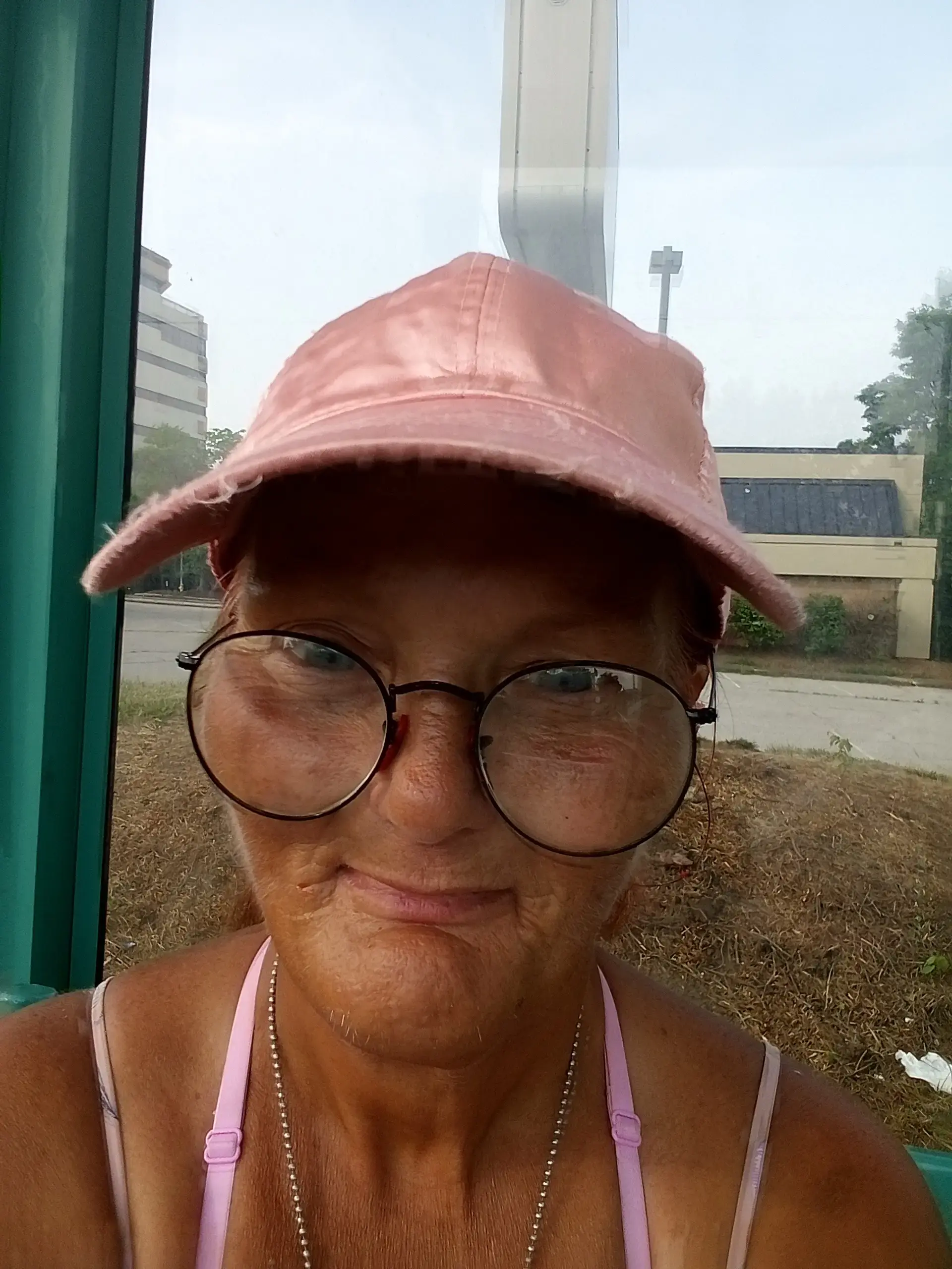 Covington Laundromat thumbnail 13