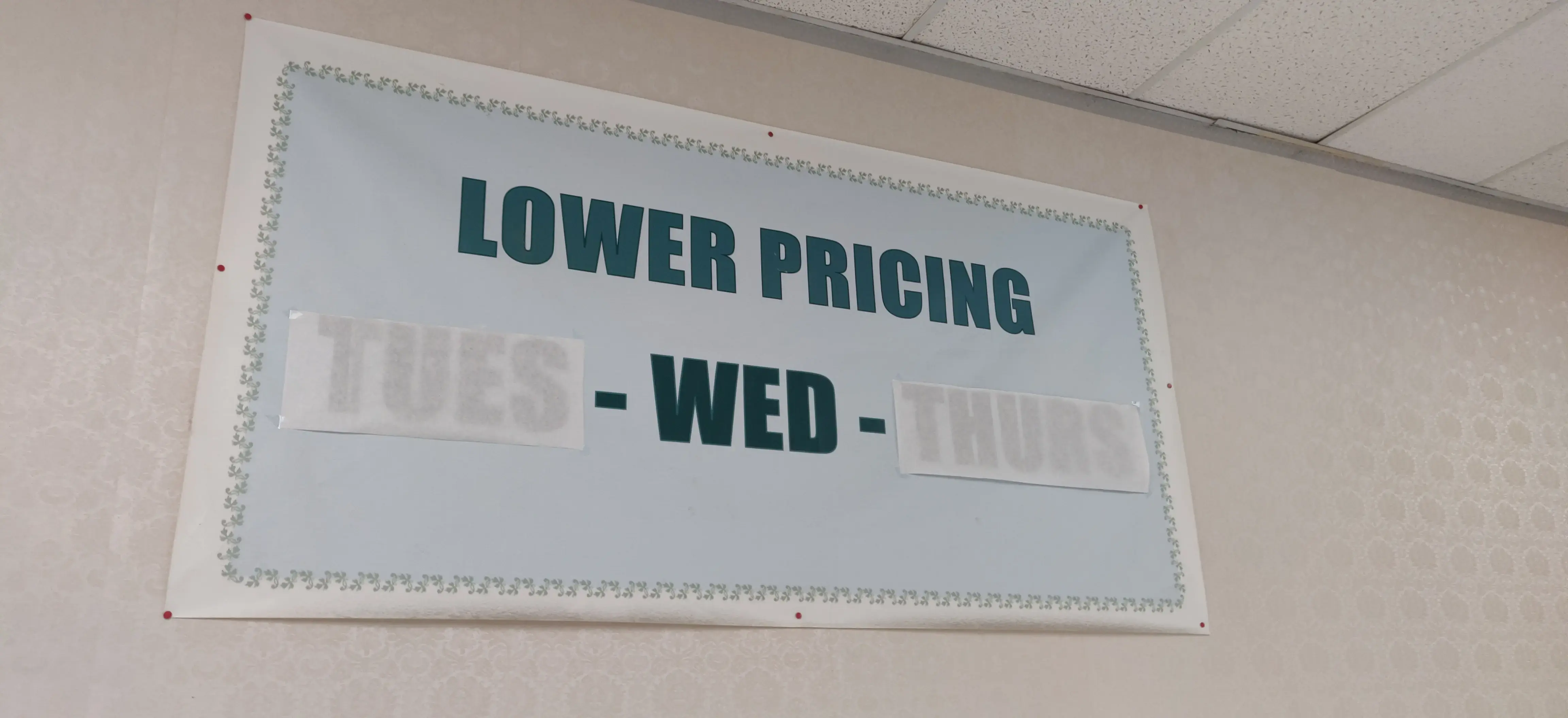 Cow Hollow Laundromat thumbnail 11