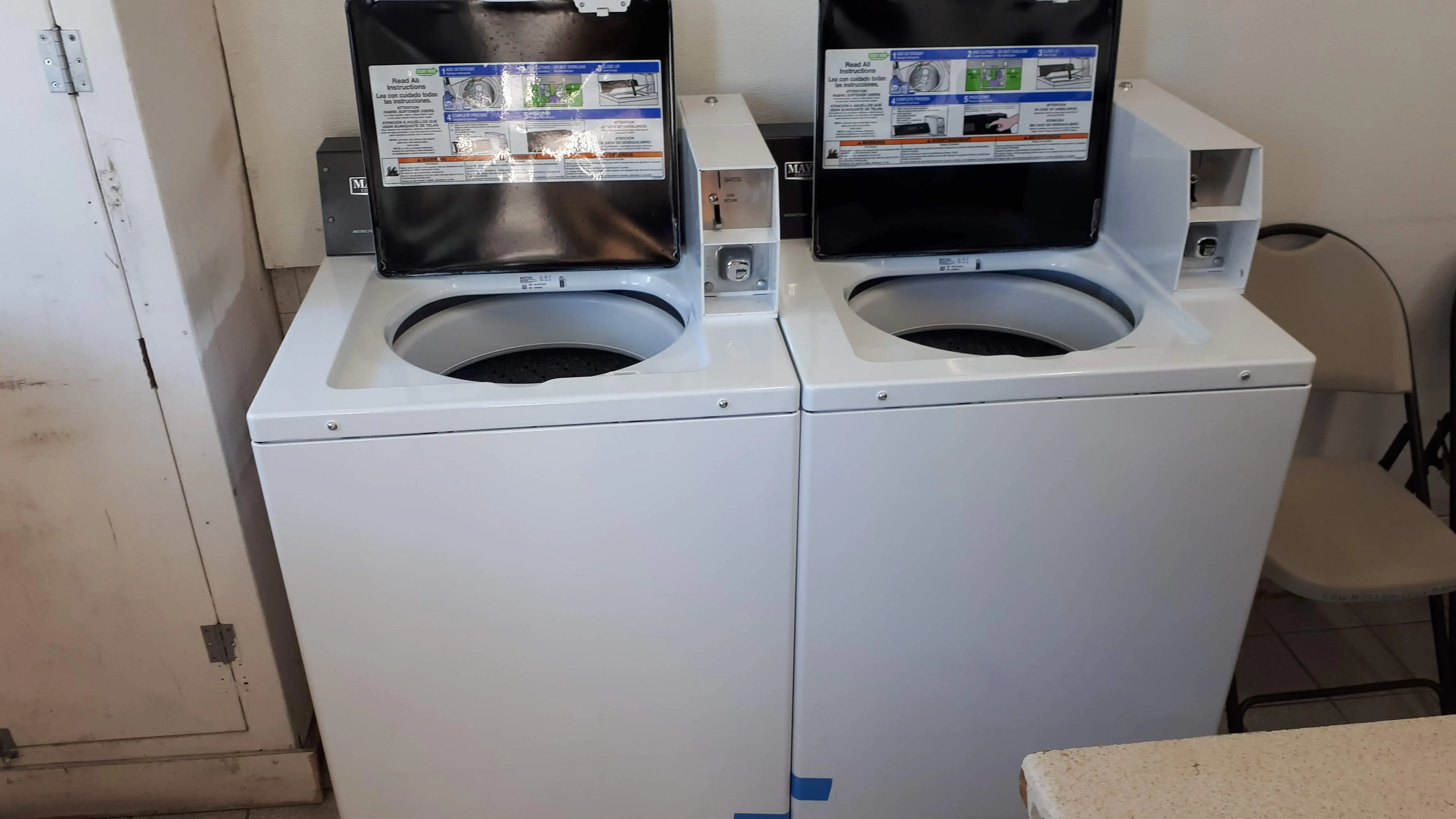 Cow Hollow Laundromat thumbnail 13