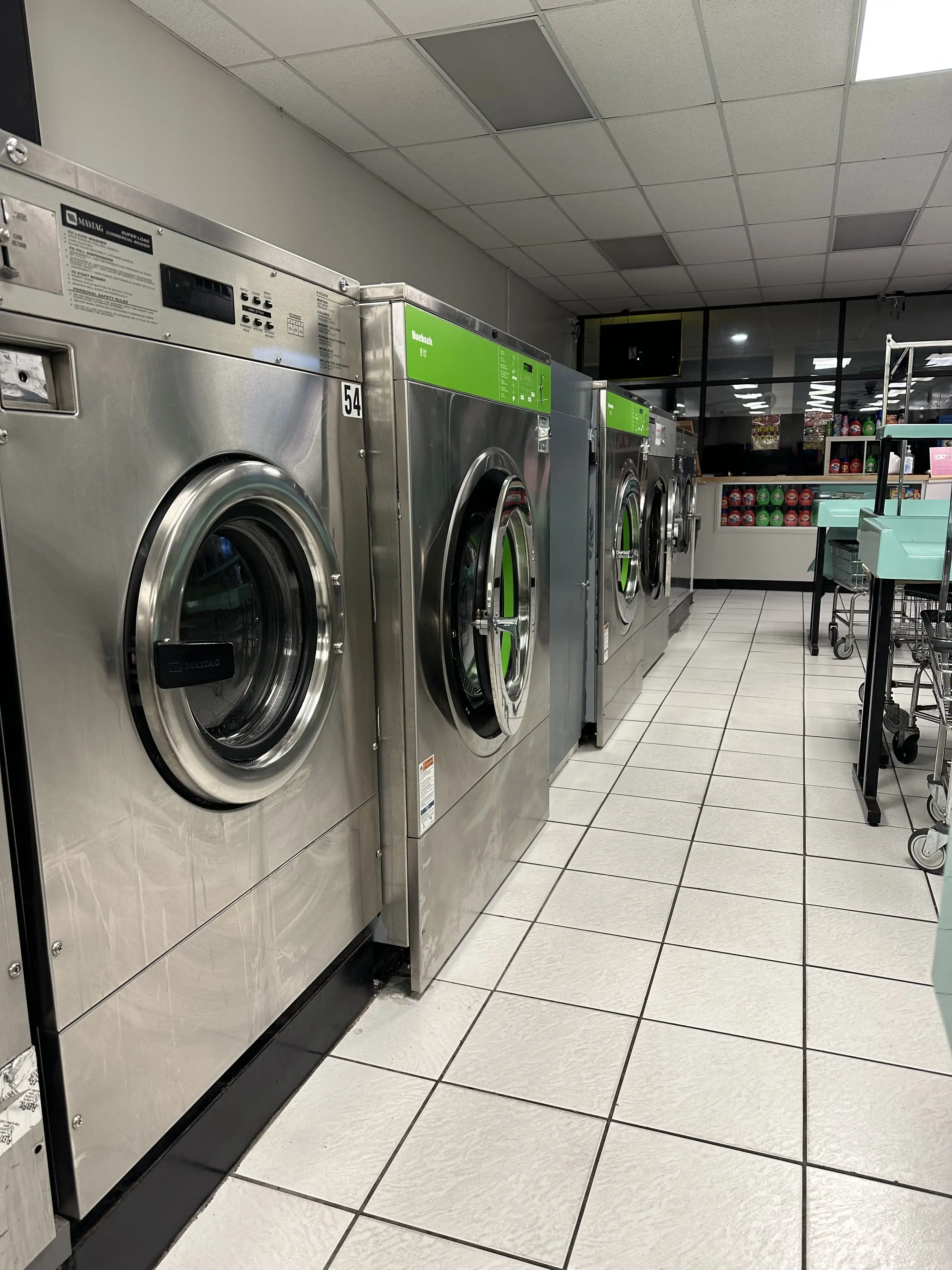Cozy Cove Laundry thumbnail 1