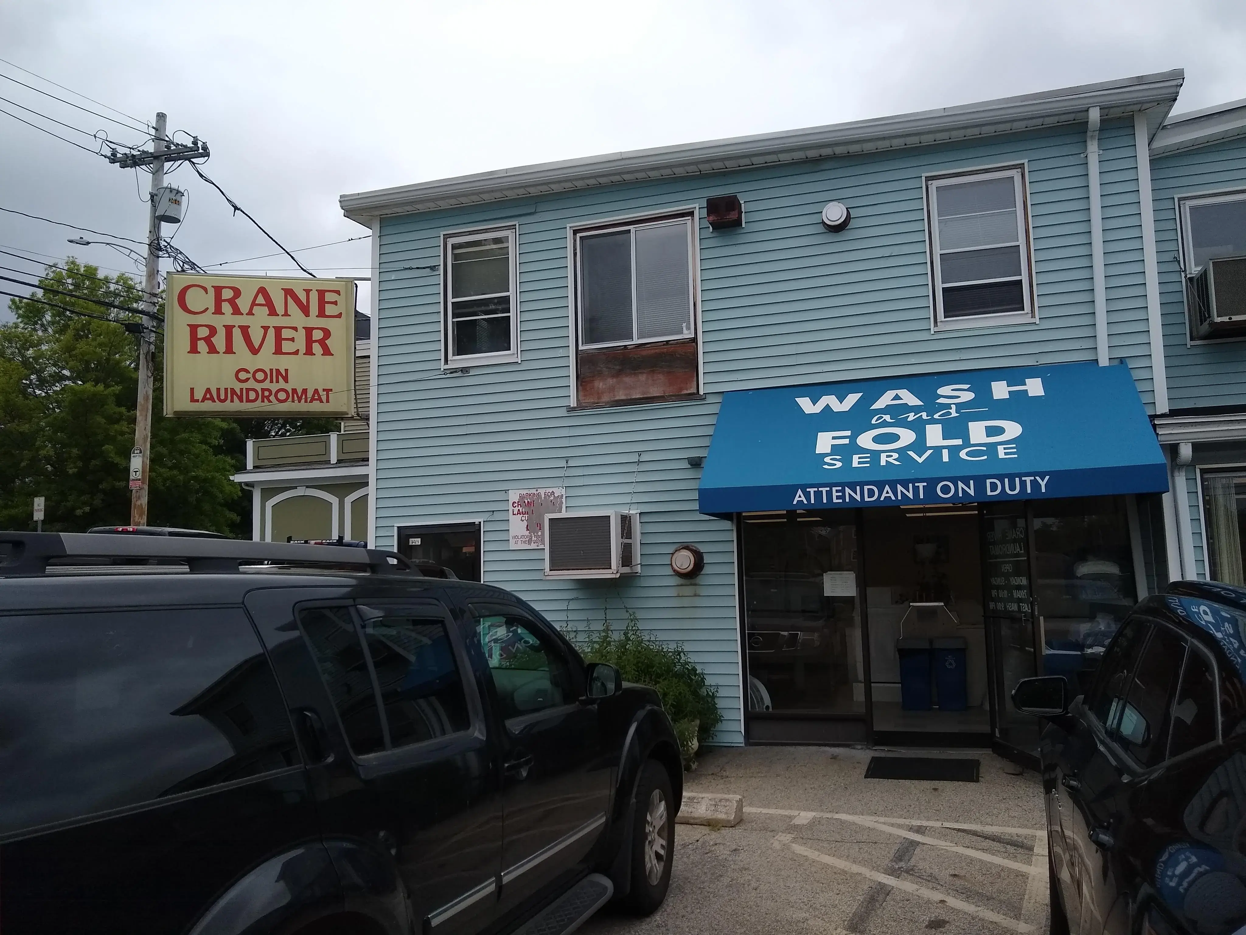 Crane River Laundromat thumbnail 10
