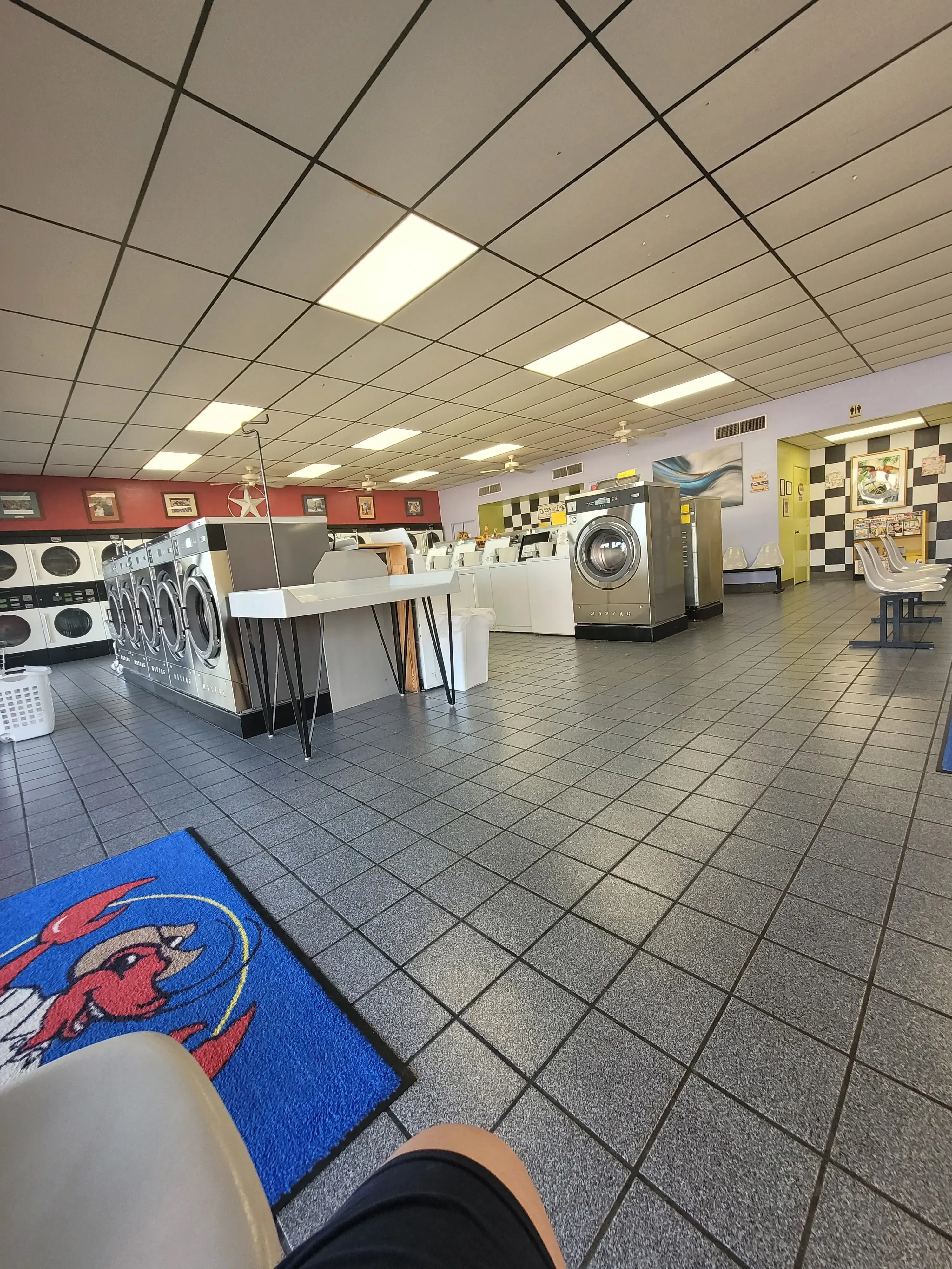 Crawdad Cleaners - Image 1