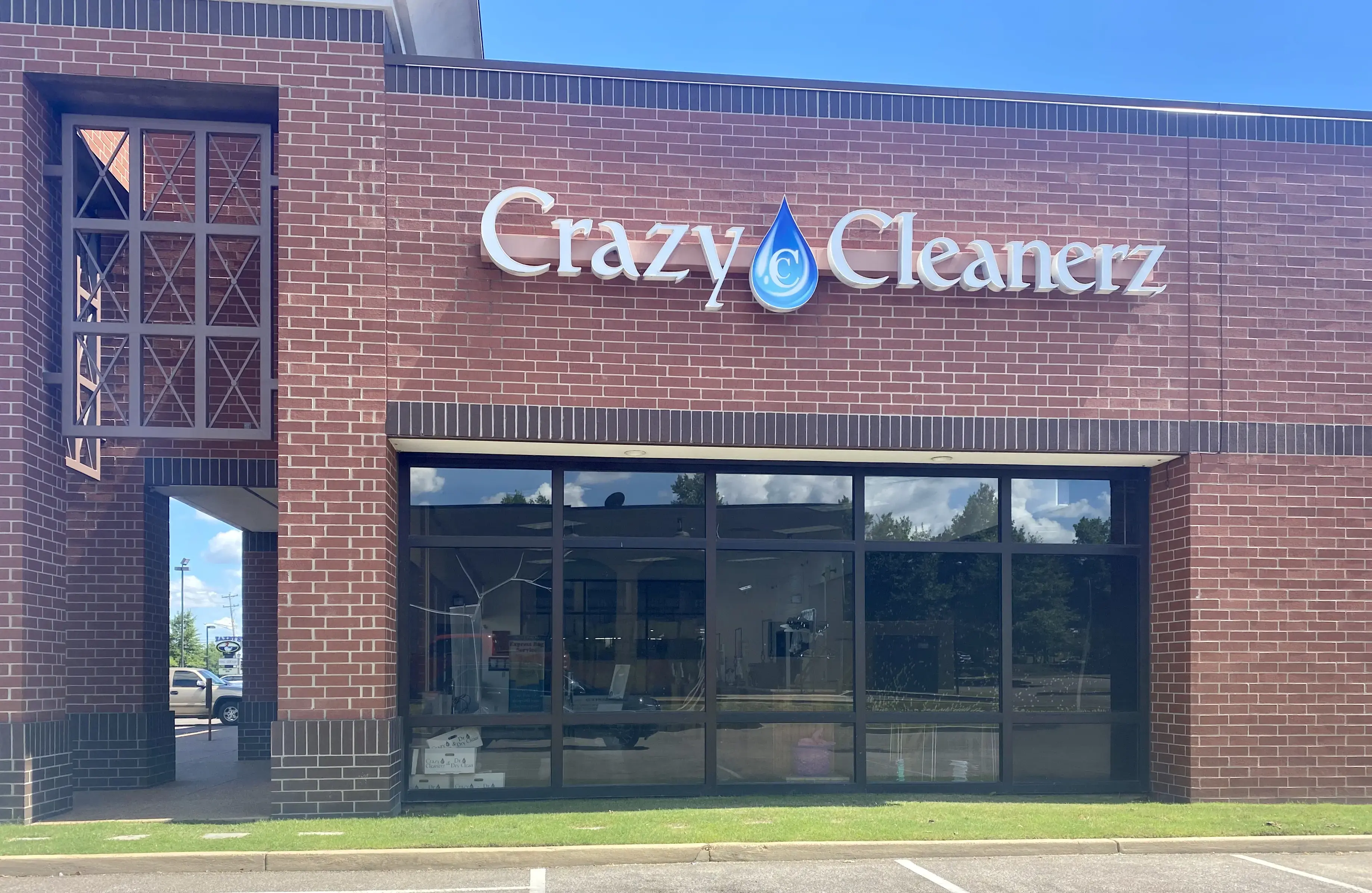 Crazy Cleanerz (Cordova) - Image 8