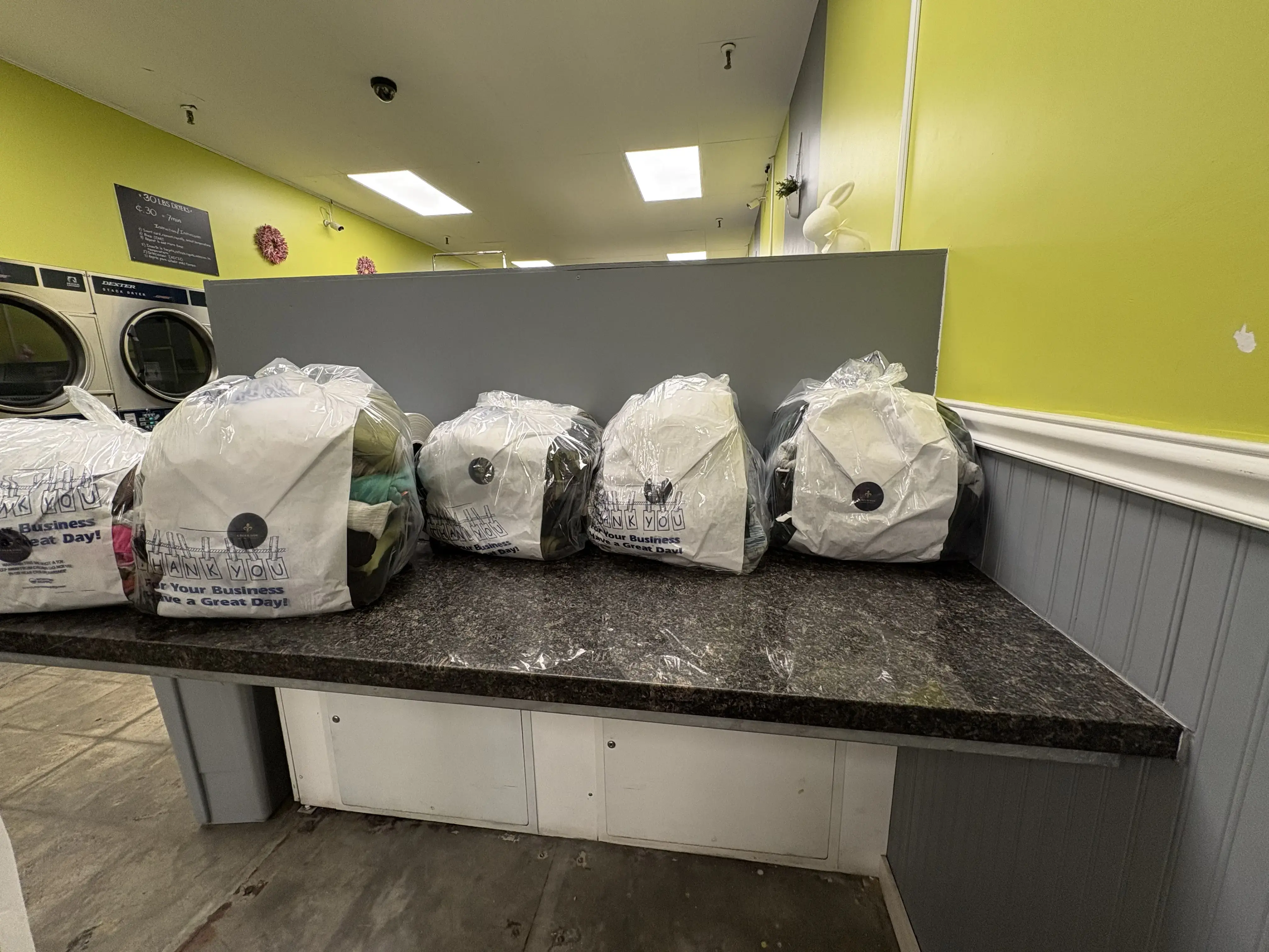 Creekside Laundry - Image 14