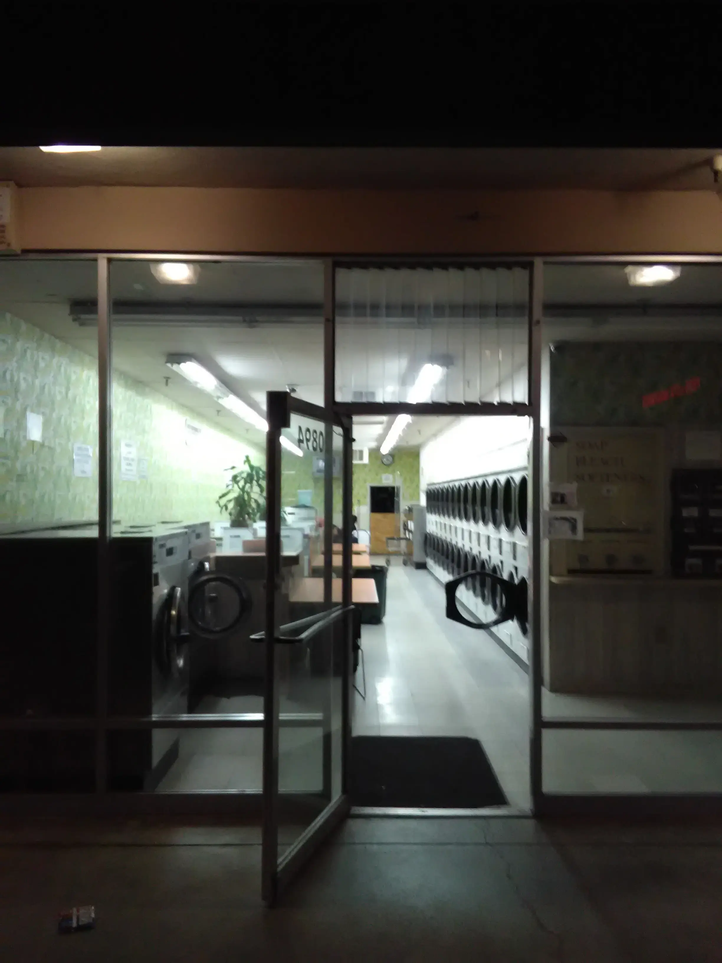 Creekside Laundry - Image 11