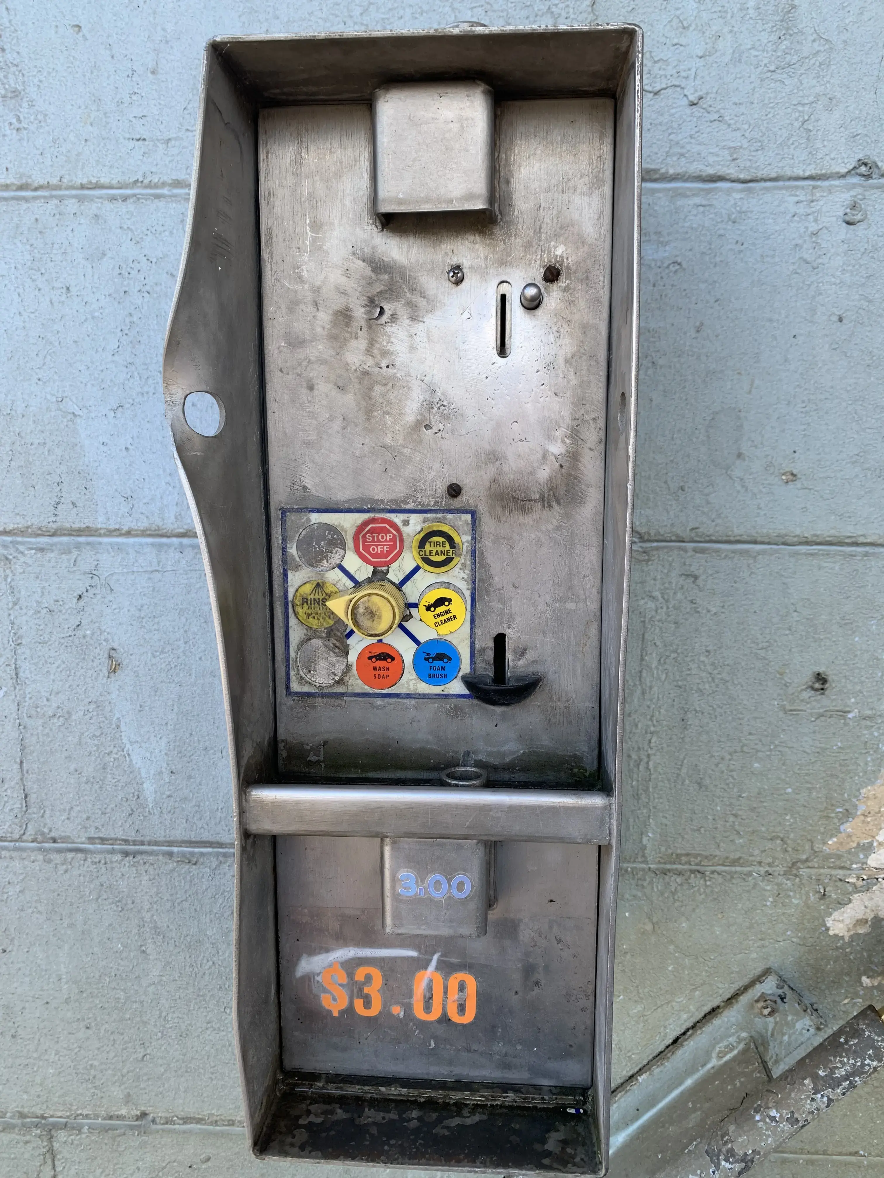 Crescent City Stop N Wash thumbnail 10