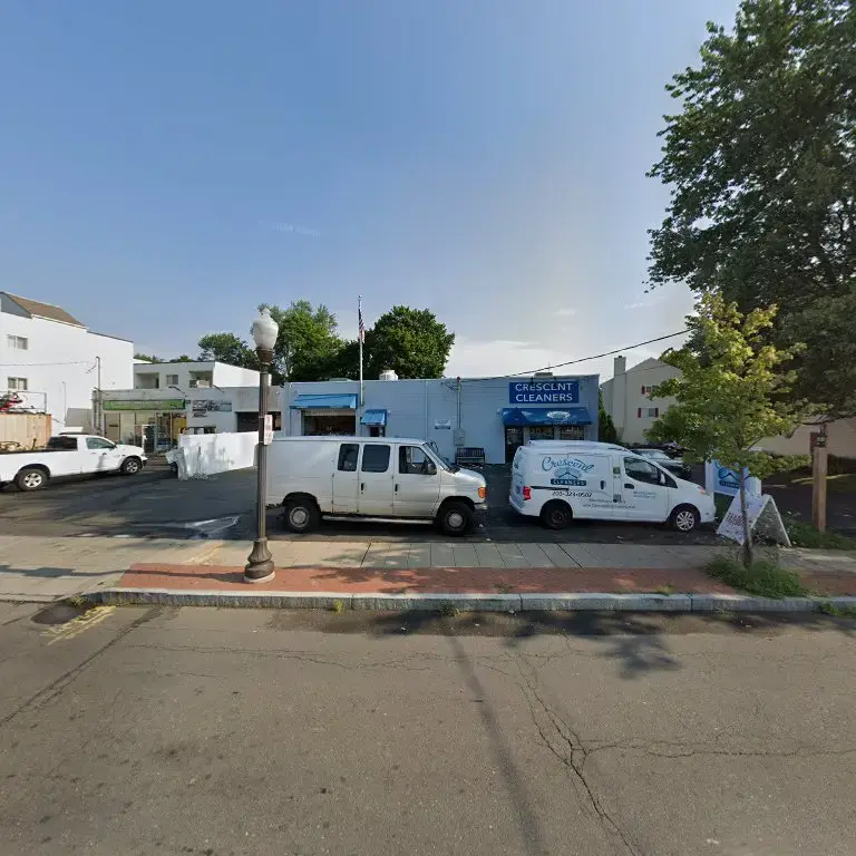 Crescent Cleaners & Launderers location