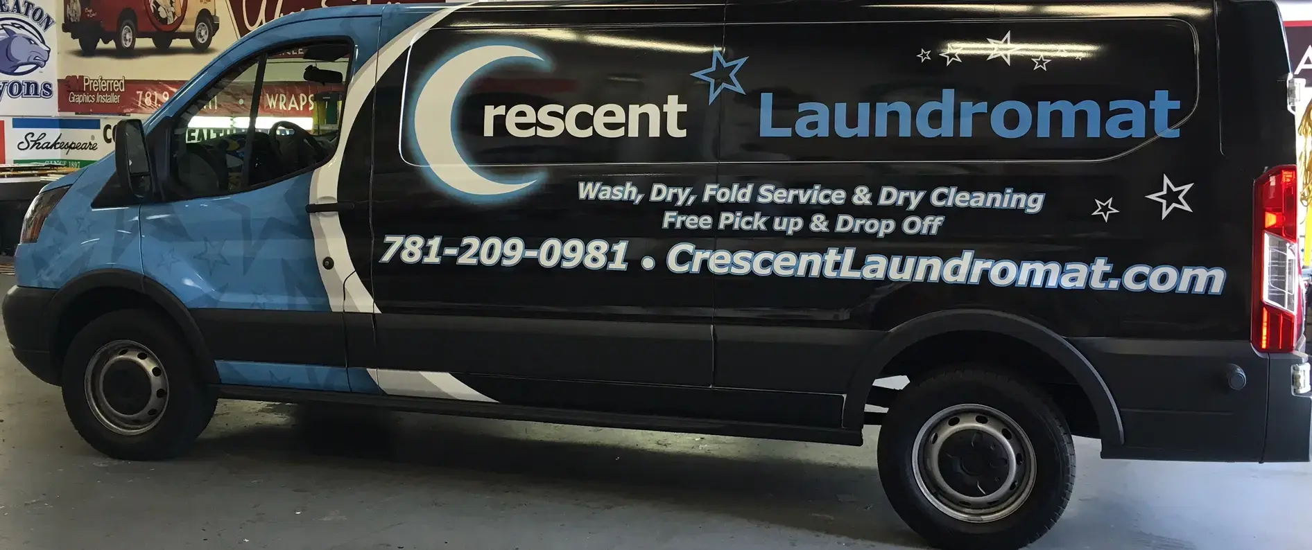 Crescent Laundromat - Image 10