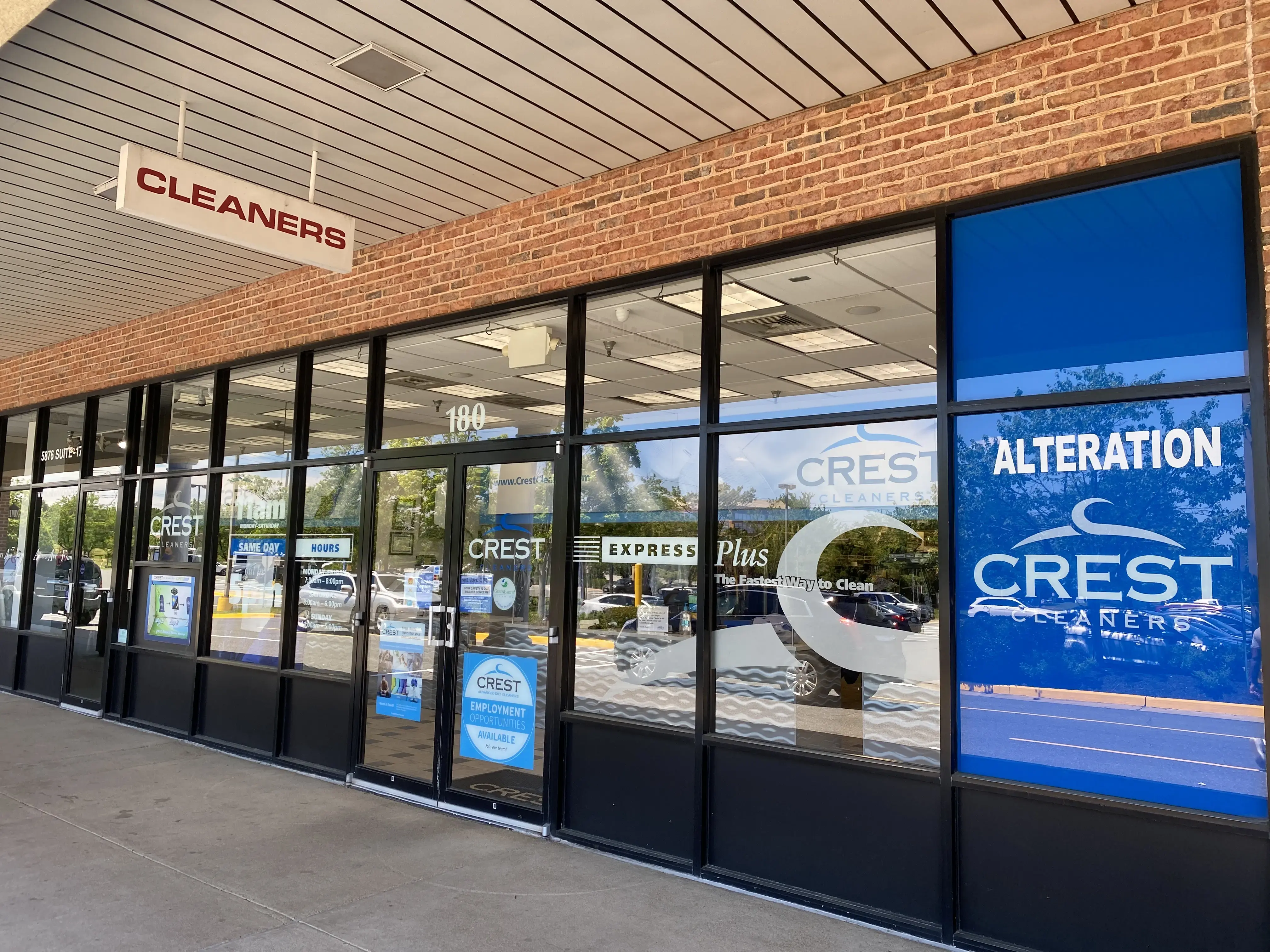 Crest Advanced Dry Cleaners thumbnail 12