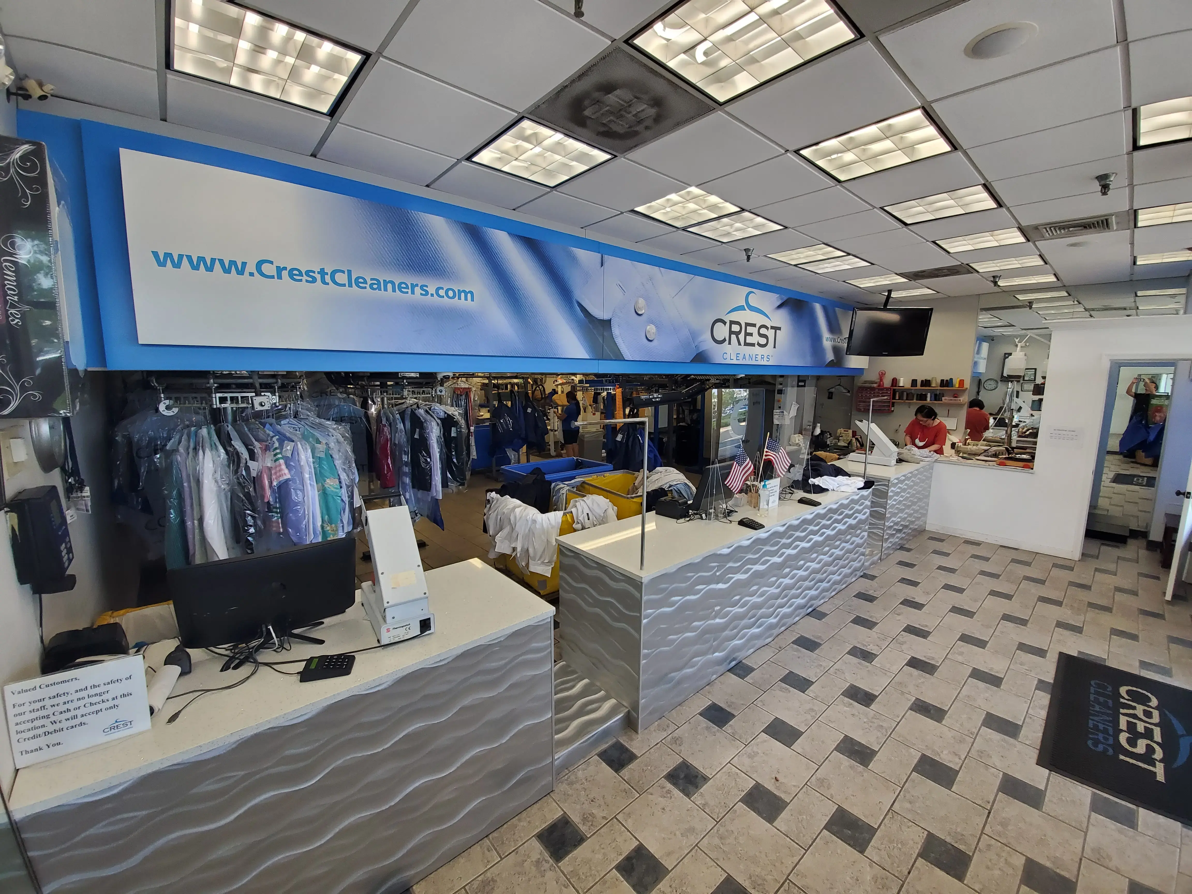 Crest Advanced Dry Cleaners thumbnail 19