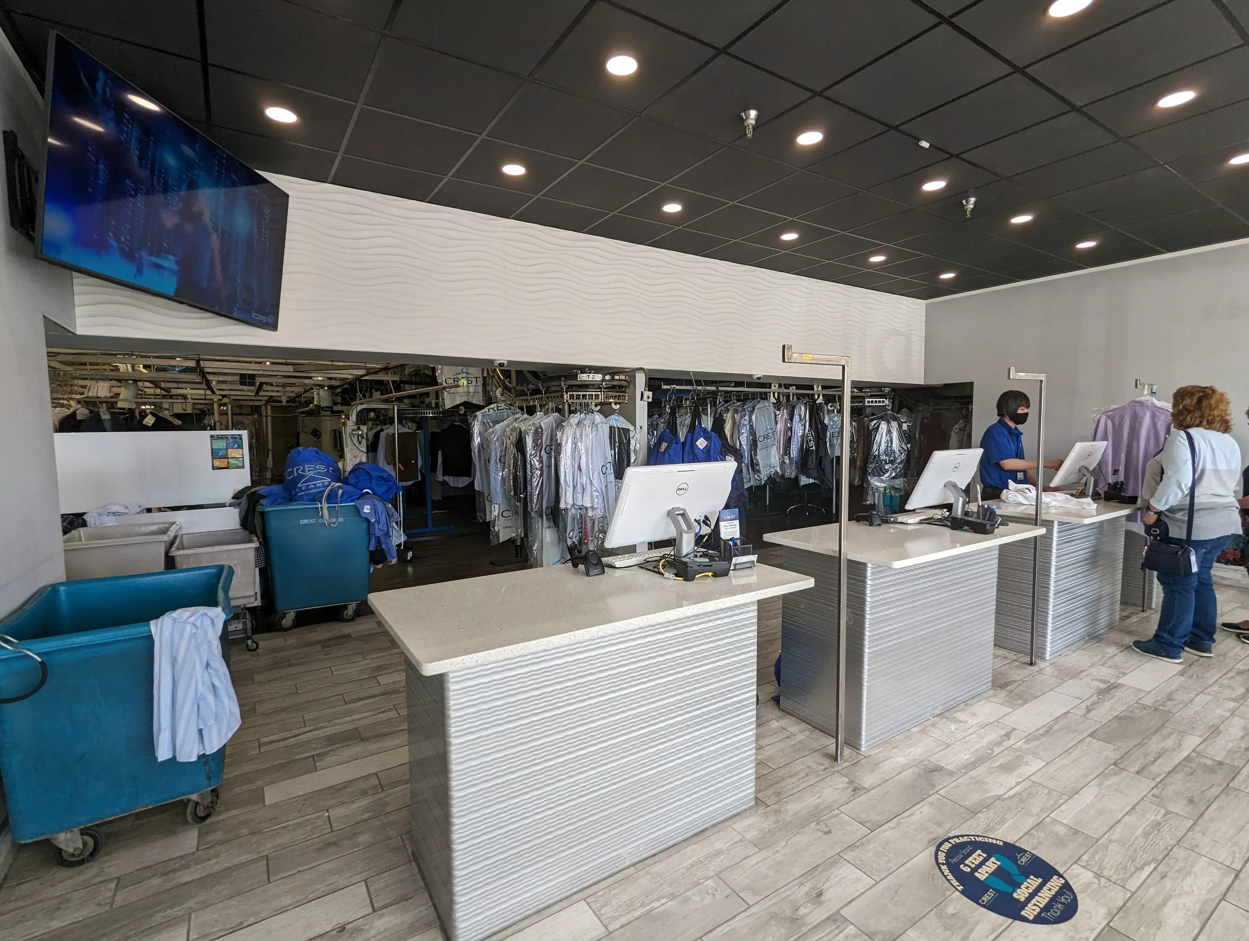 Crest Advanced Dry Cleaners - Image 2