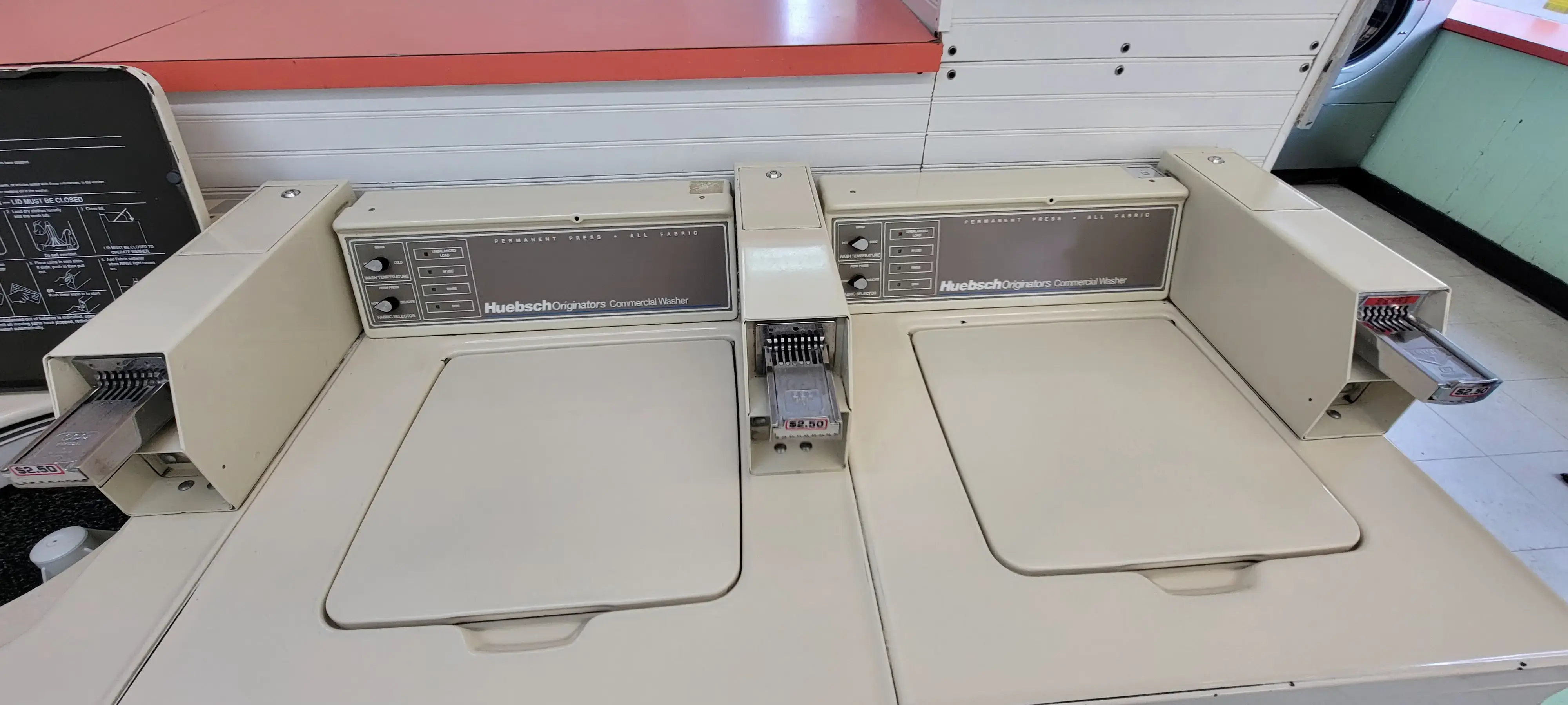Crestline Village Laundromat - Image 8