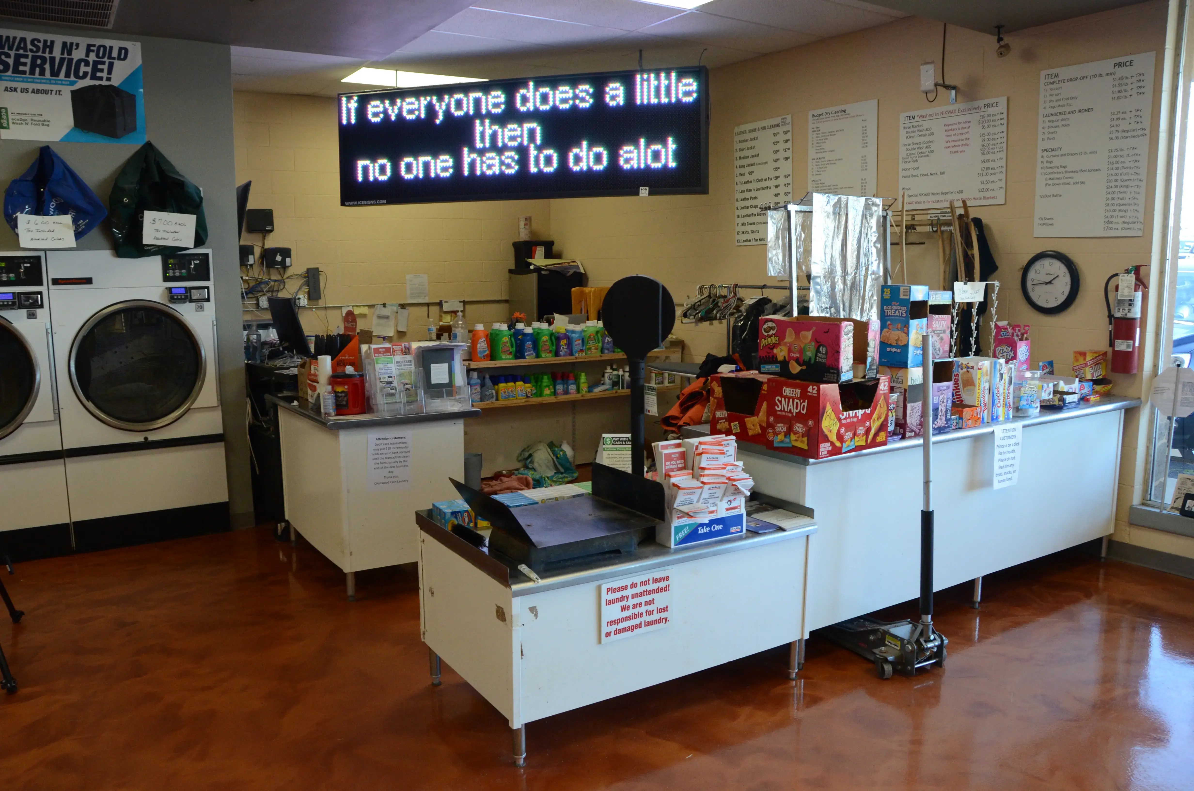 Crestwood Coin Laundry - Image 17