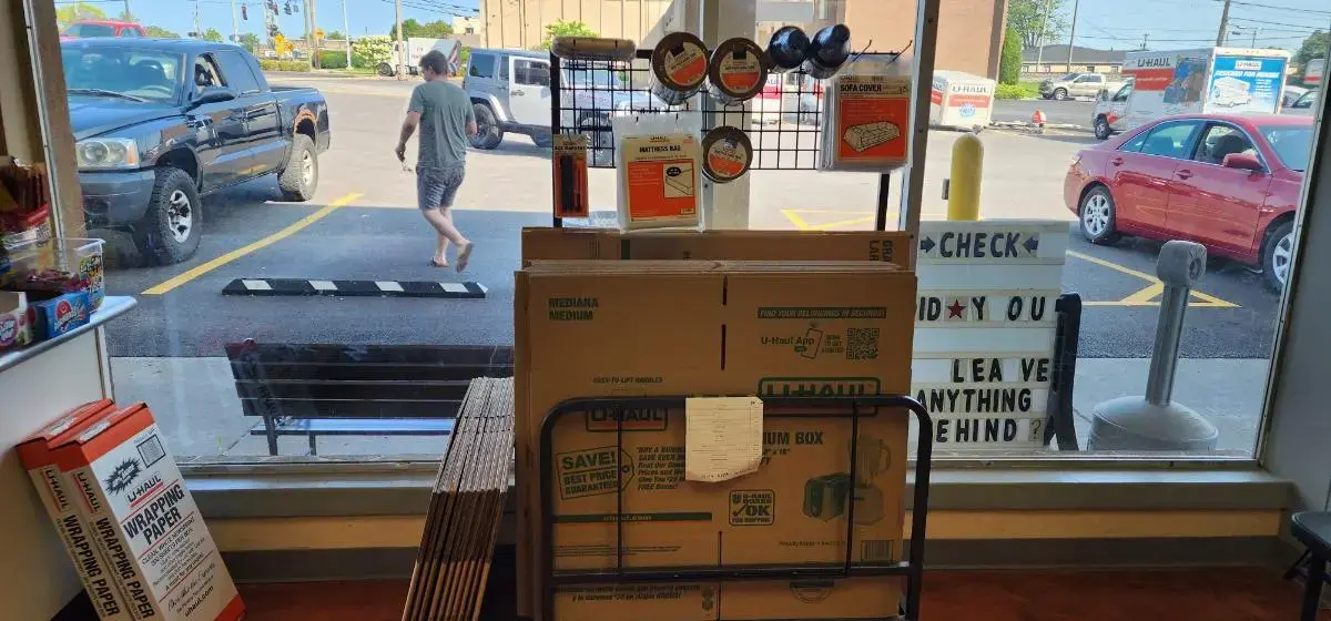 Crestwood Coin Laundry - Image 7