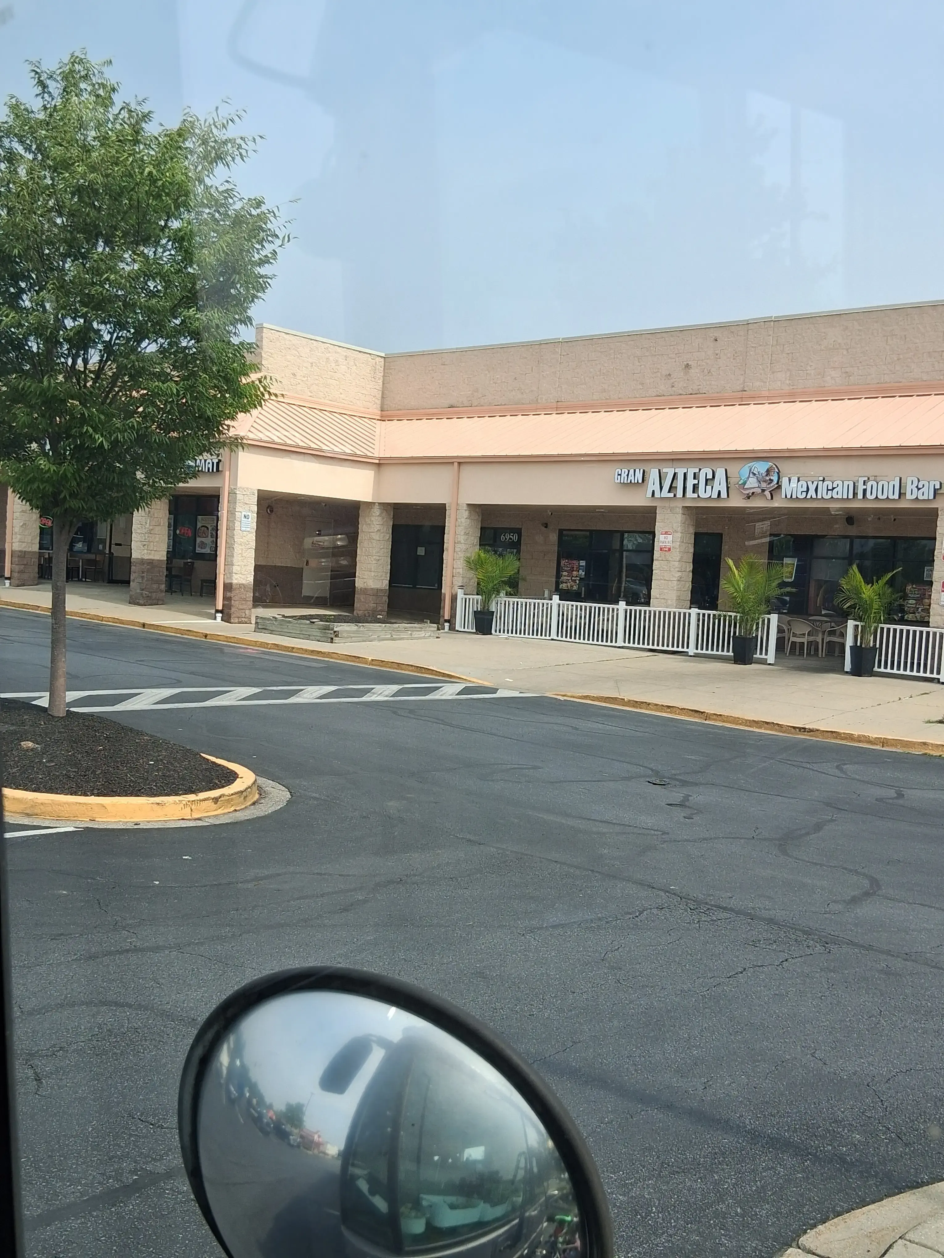 Crestwood Laundromat thumbnail 4