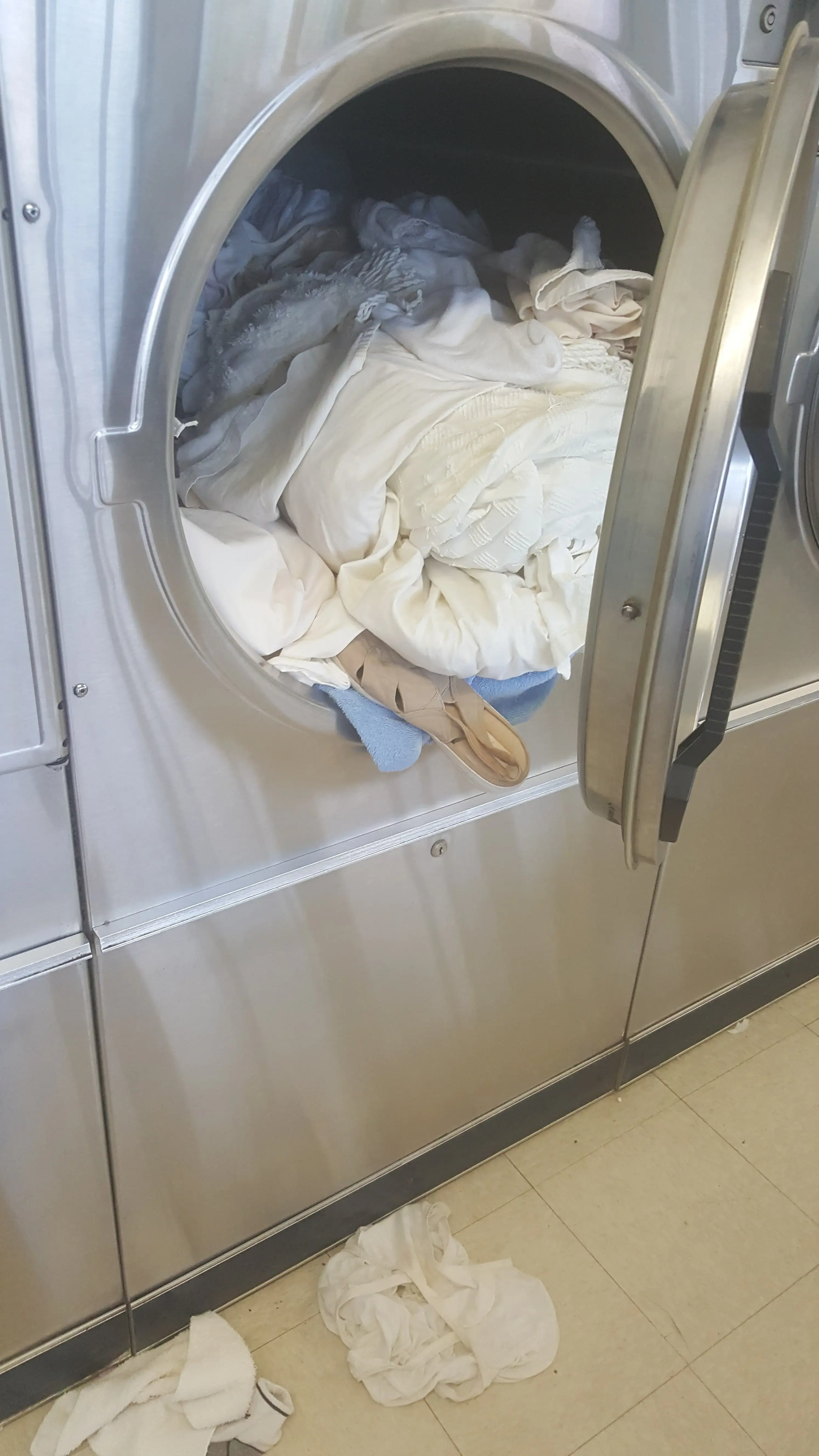 Crewe Laundry Land Laundromat thumbnail 4