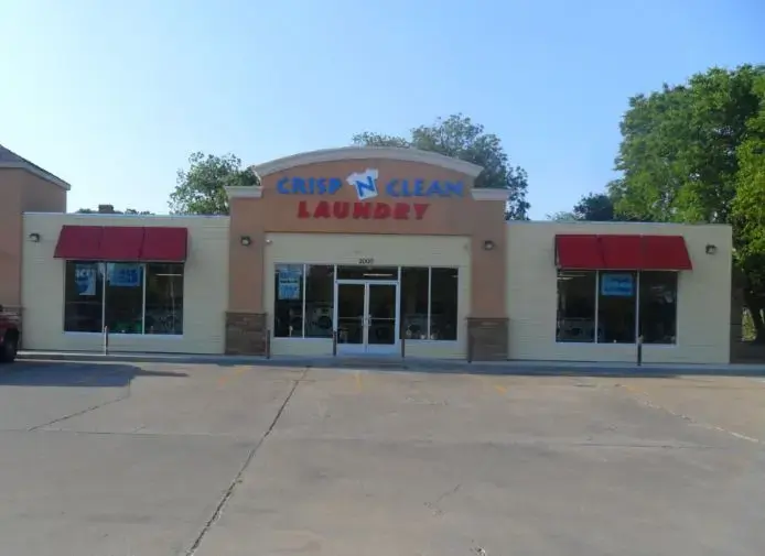 Crisp N Clean Laundry thumbnail 7