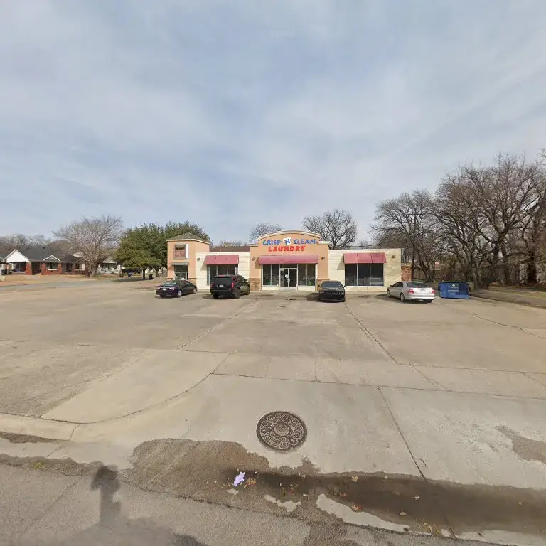 Crisp N Clean Laundry - Image 17