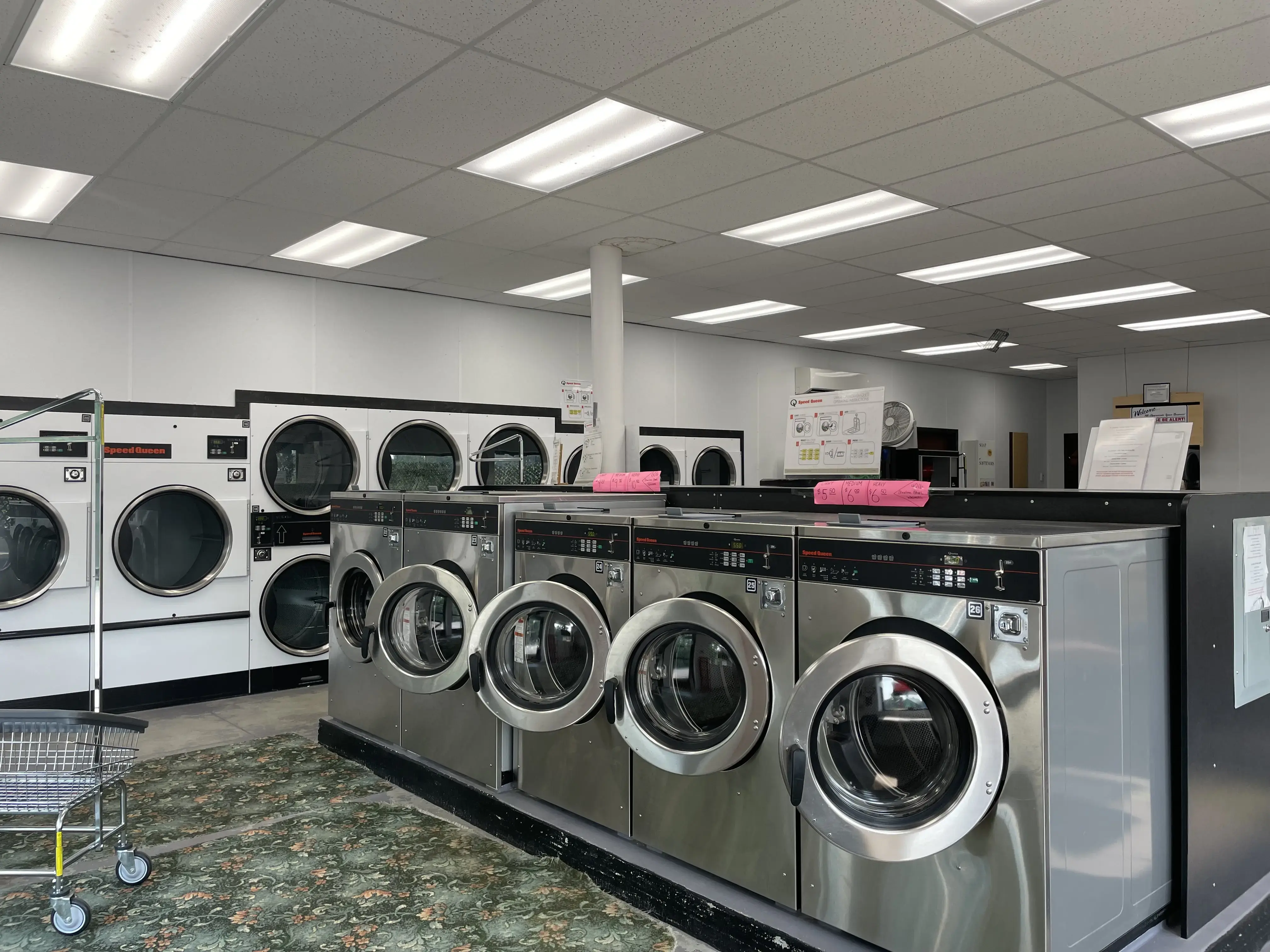 Crosslake laundromat thumbnail 18