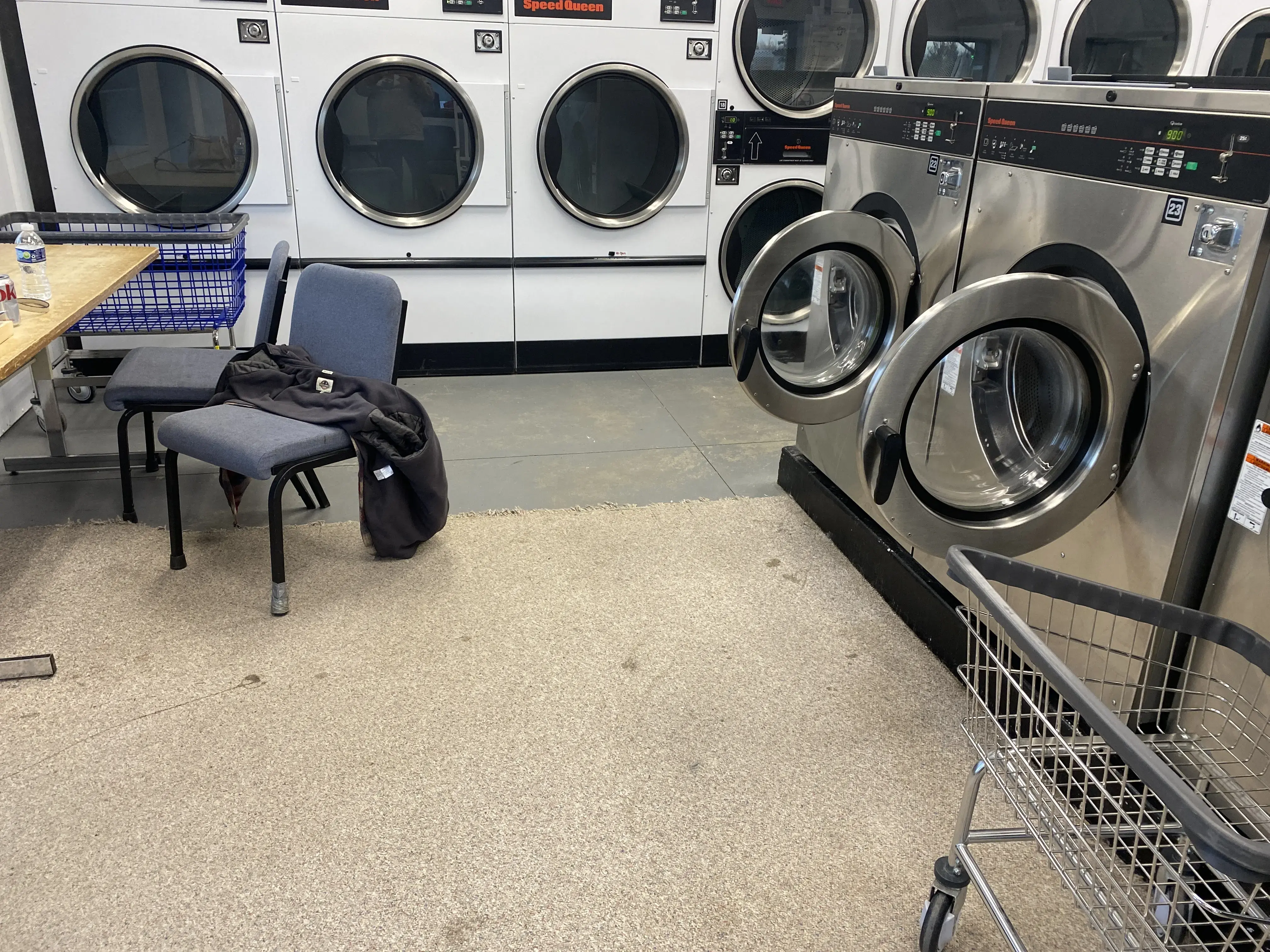 Crosslake laundromat thumbnail 13