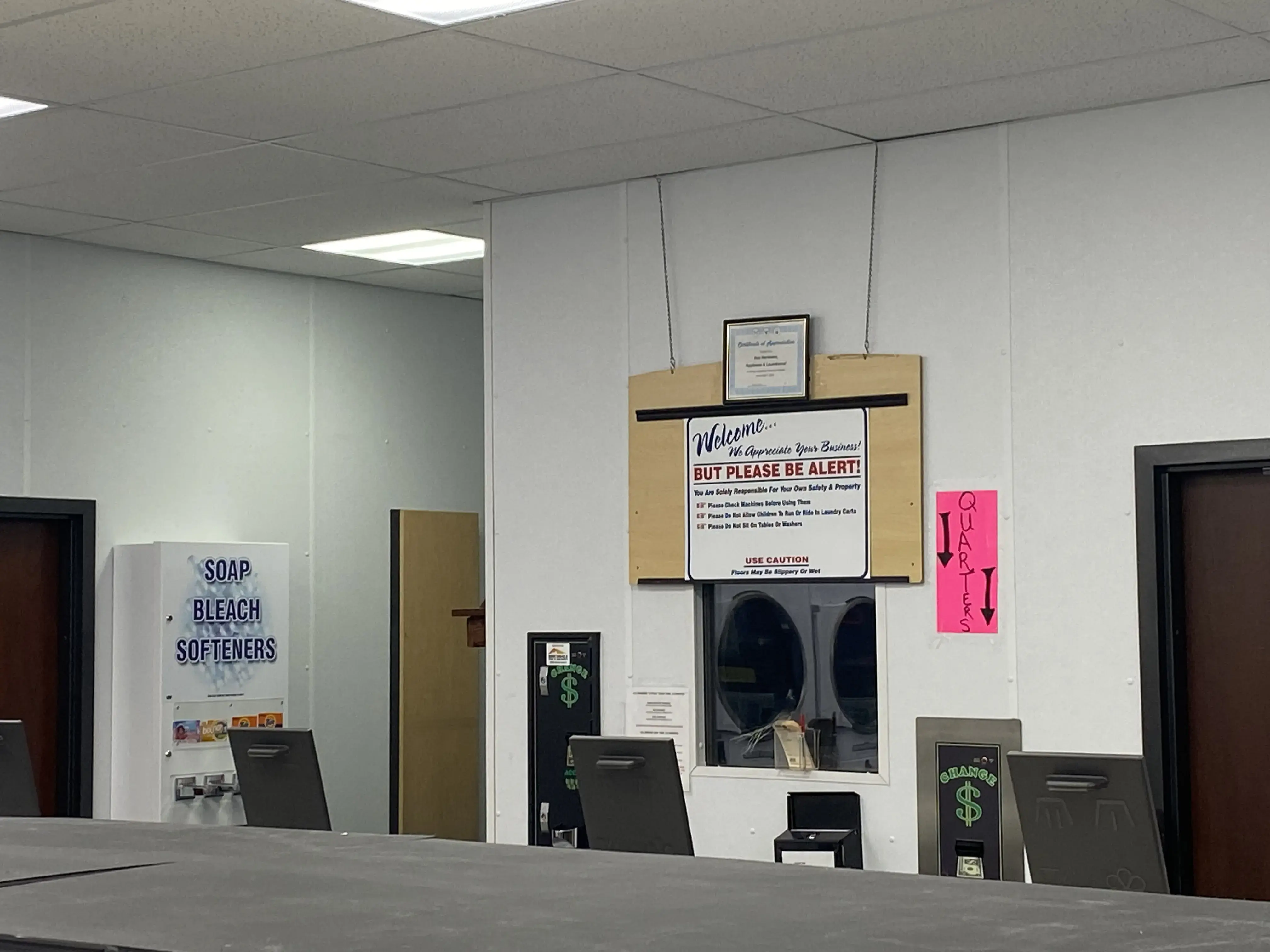 Crosslake laundromat thumbnail 5