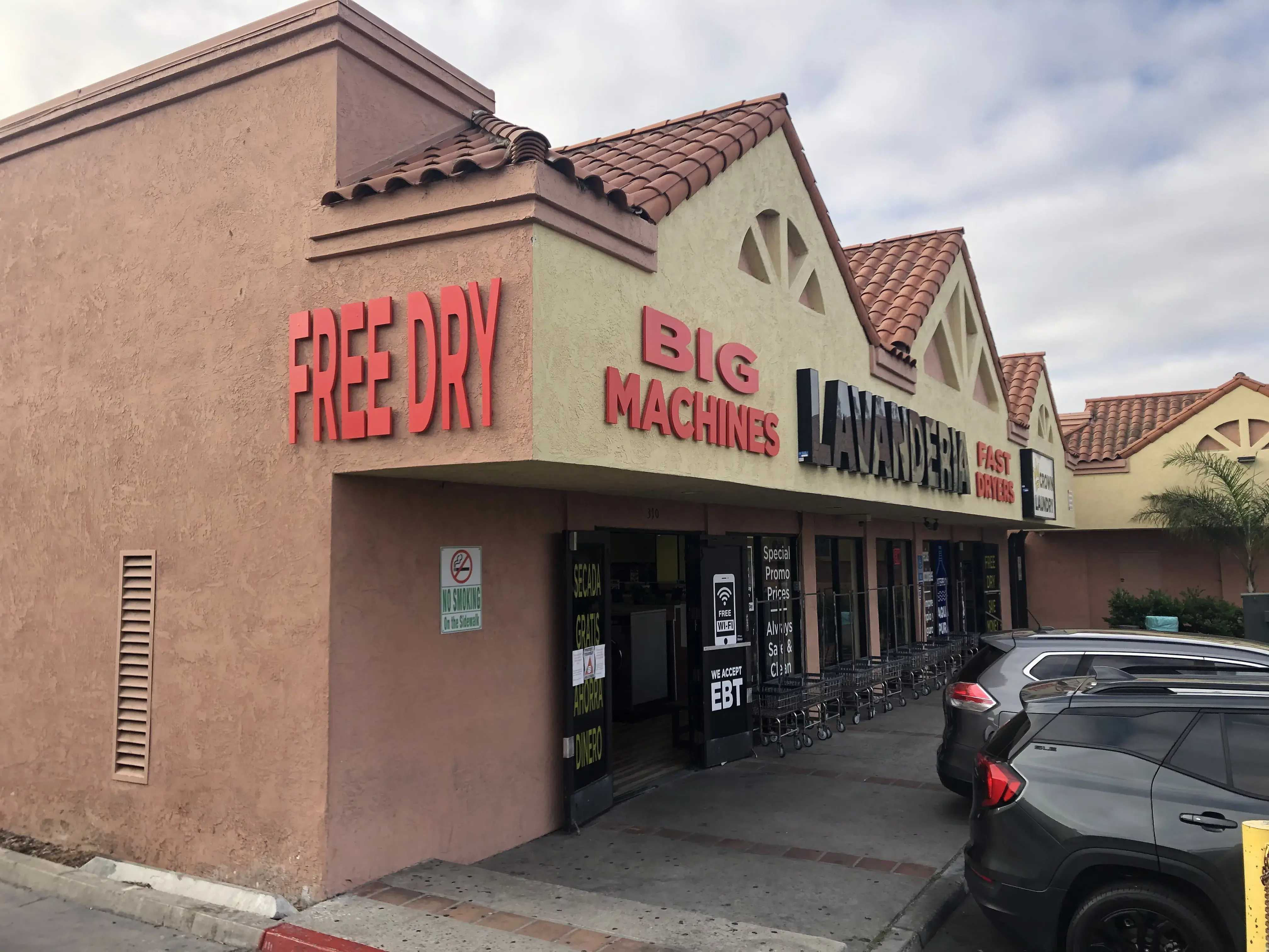 Crown Laundry location