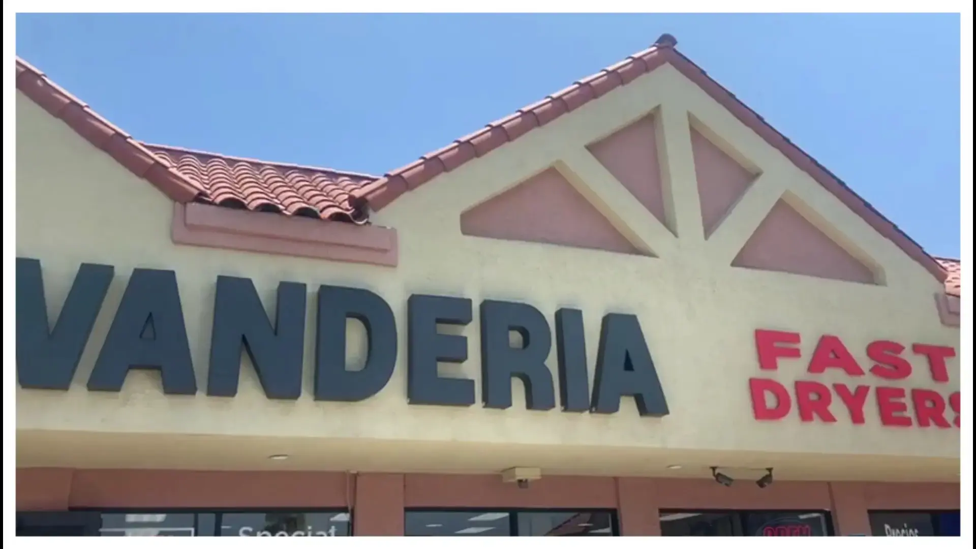 Crown Laundry - Image 2