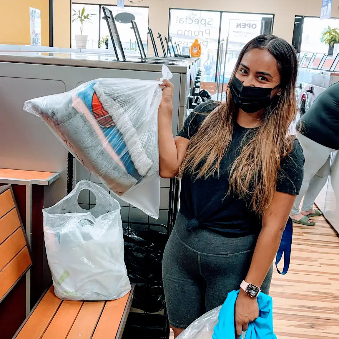 Crown Laundry thumbnail 17