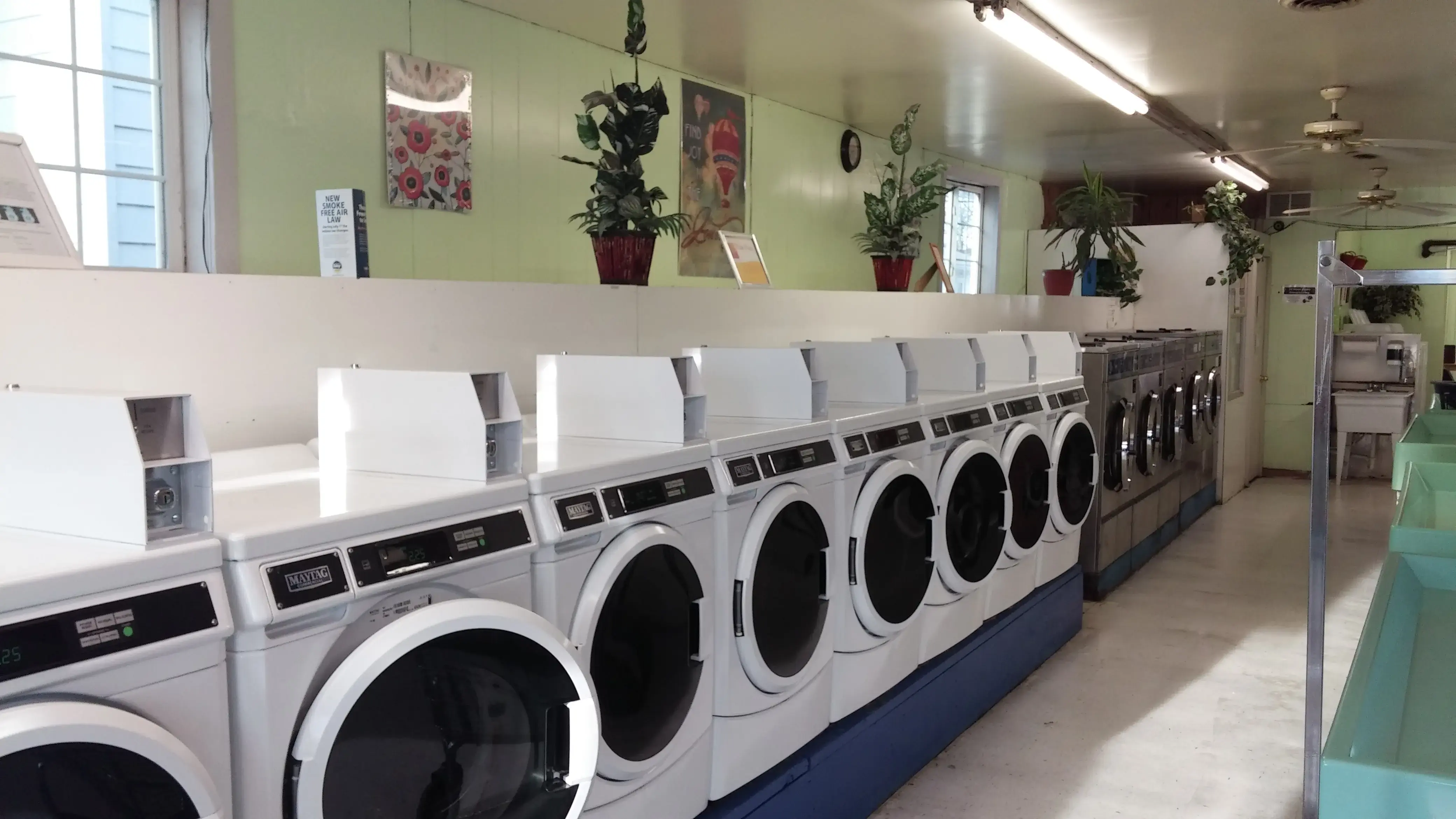 Crudee Duds Laundry location