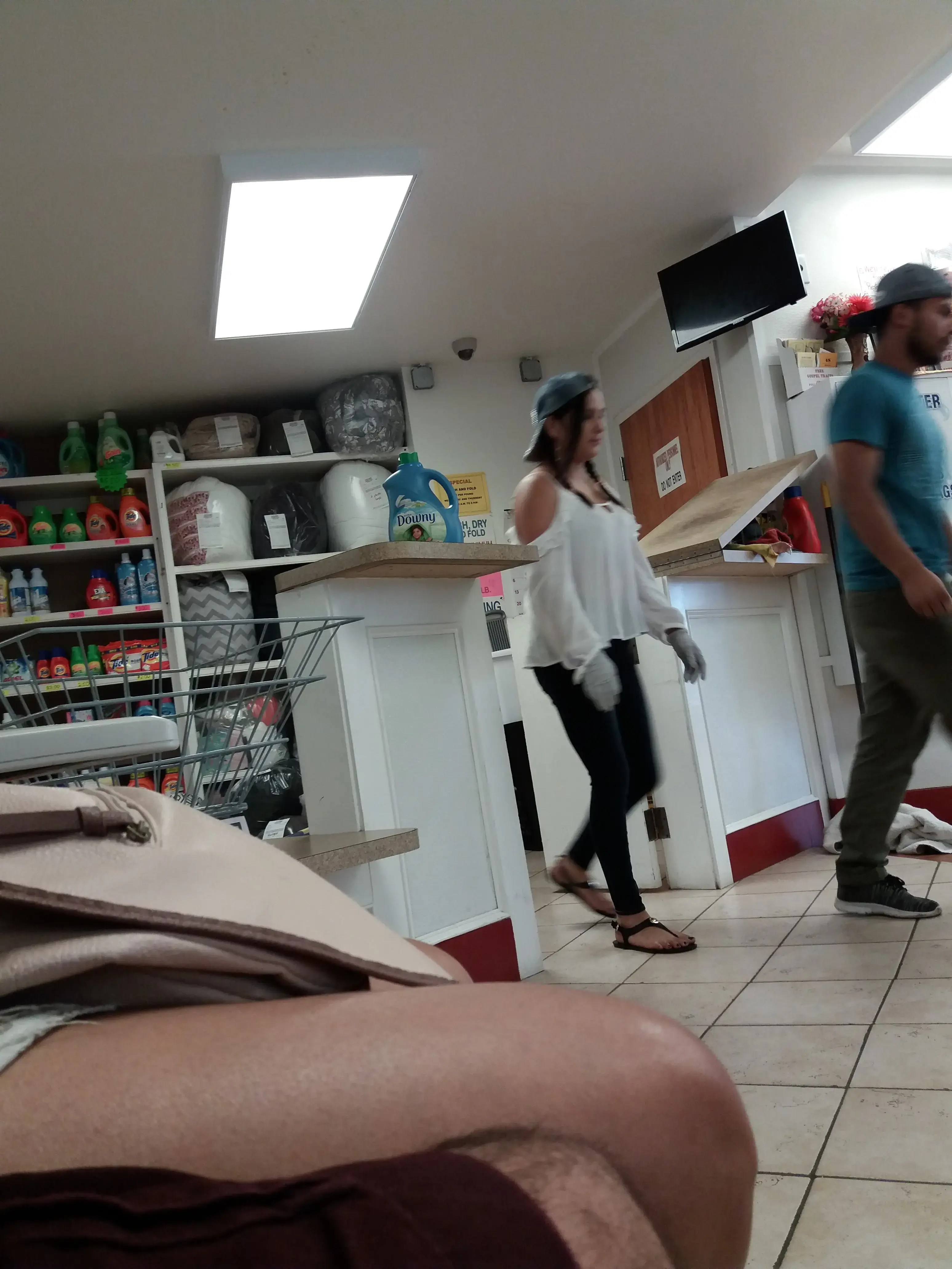 Cruzn Laundromat / Lavandaria - Image 5