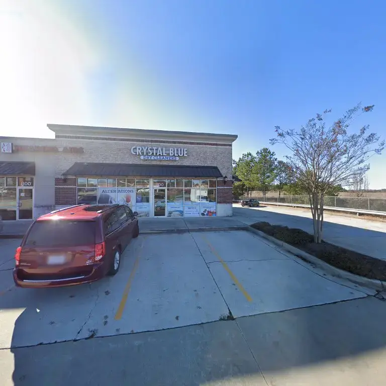 Crystal Blue Dry Cleaners thumbnail 5
