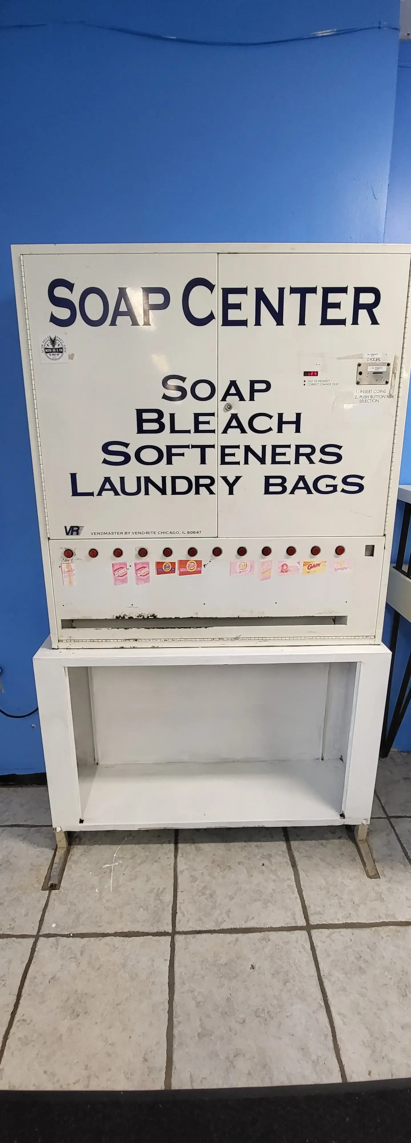 Crystal Clean Laundromat thumbnail 11