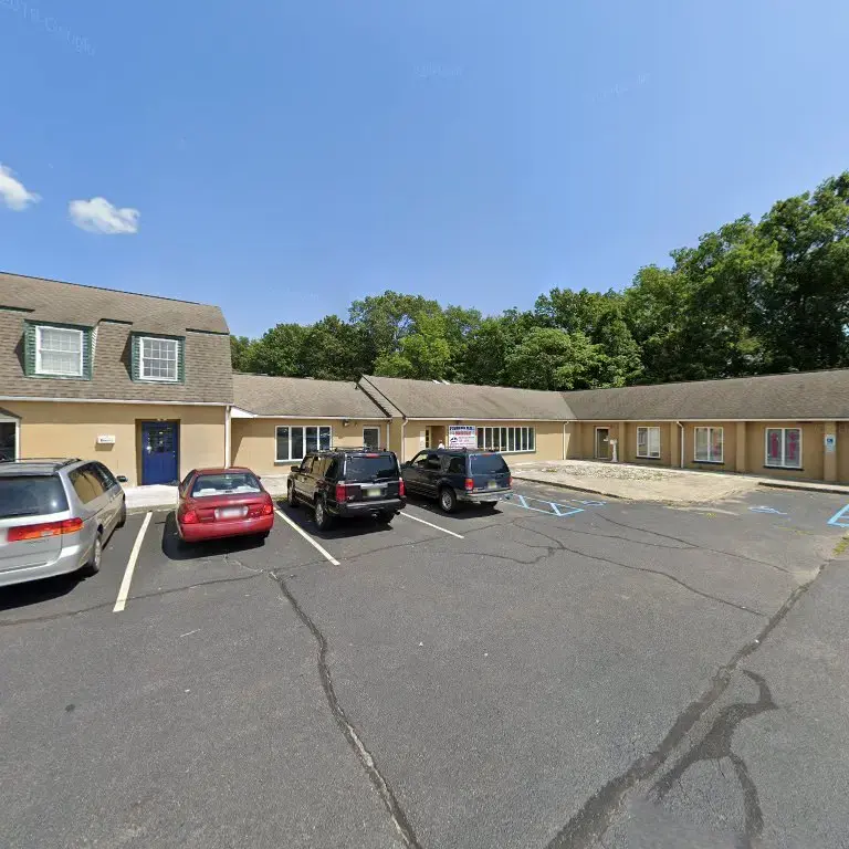 Crystal Clean Laundromat thumbnail 13