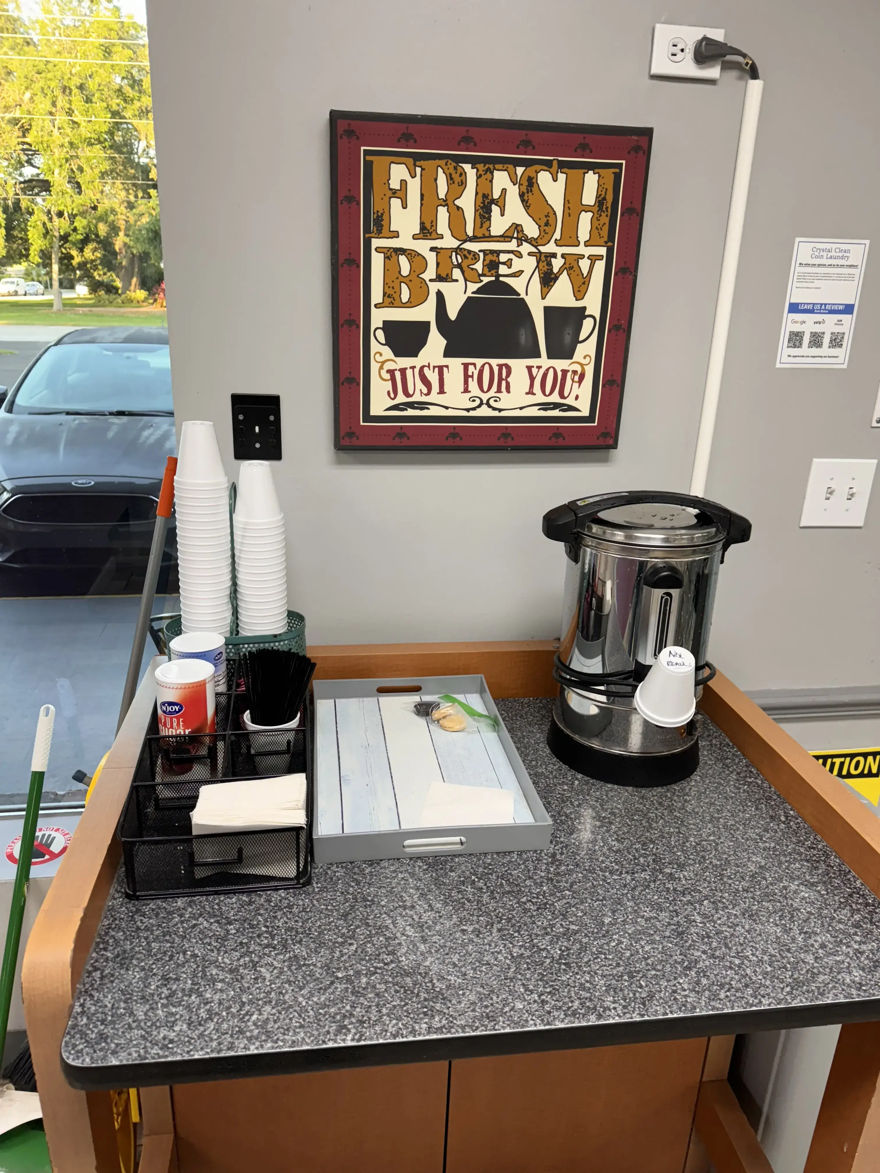 Crystal Clean Laundromat - Image 6