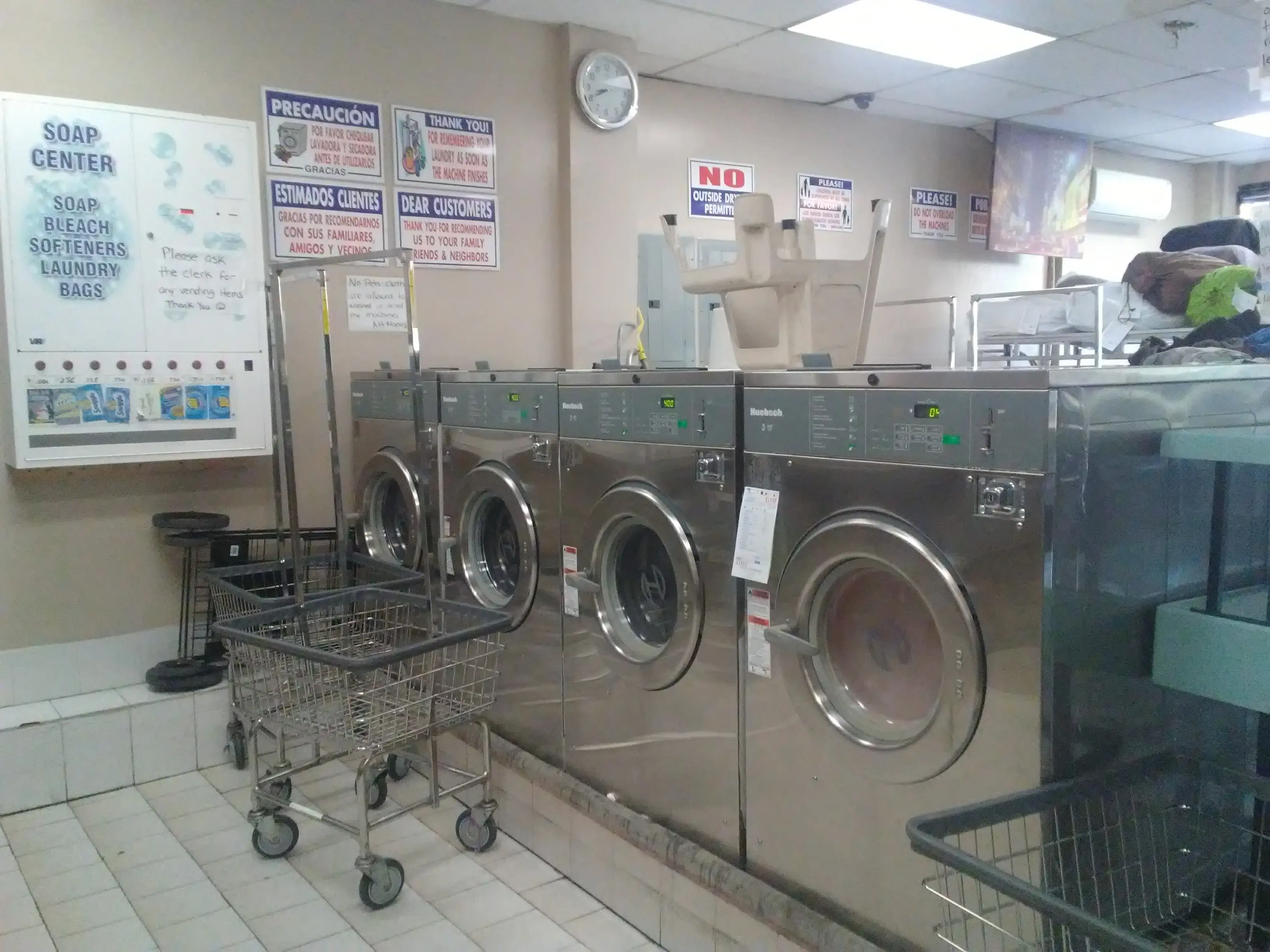 Crystal Touch Laundromat thumbnail 1