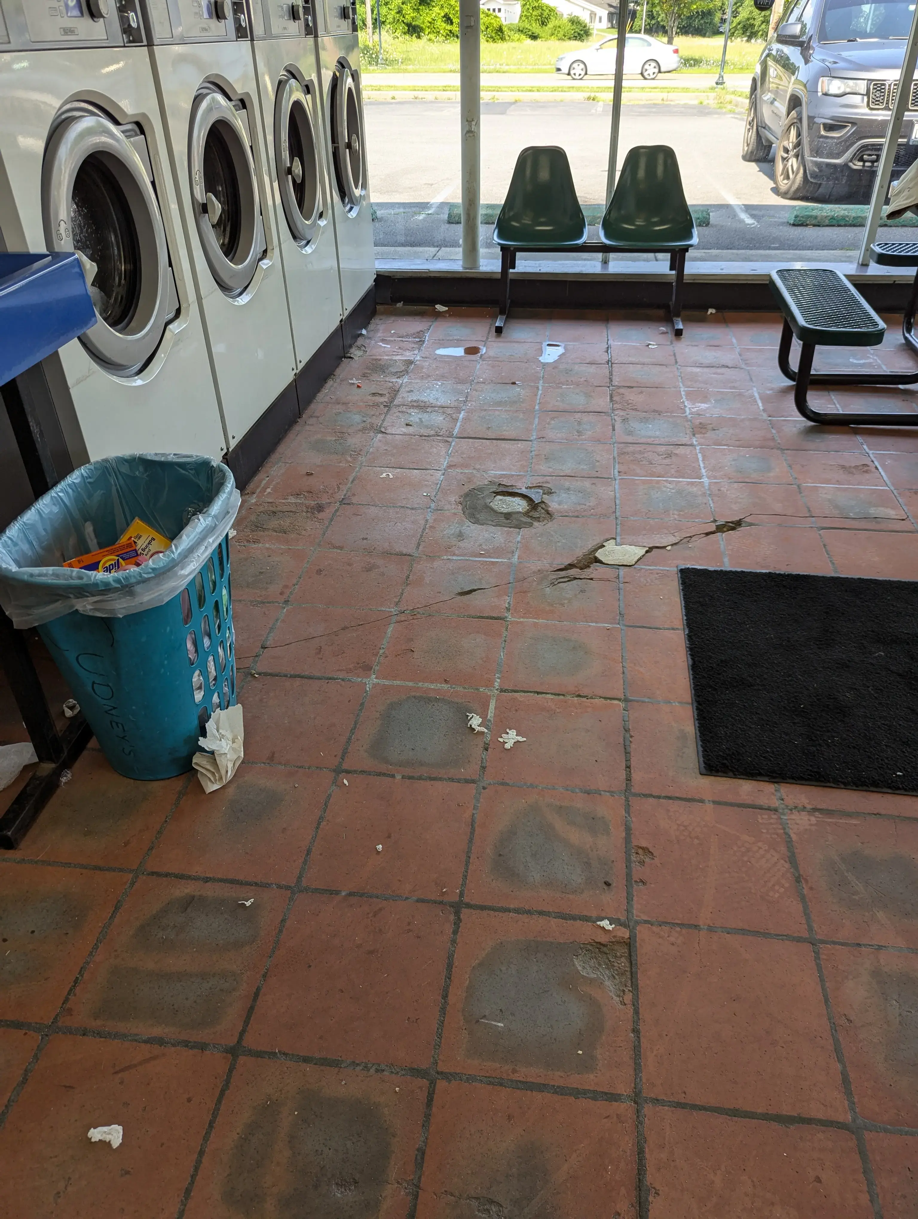 Cudney’s Launderers & Dry Cleaners location