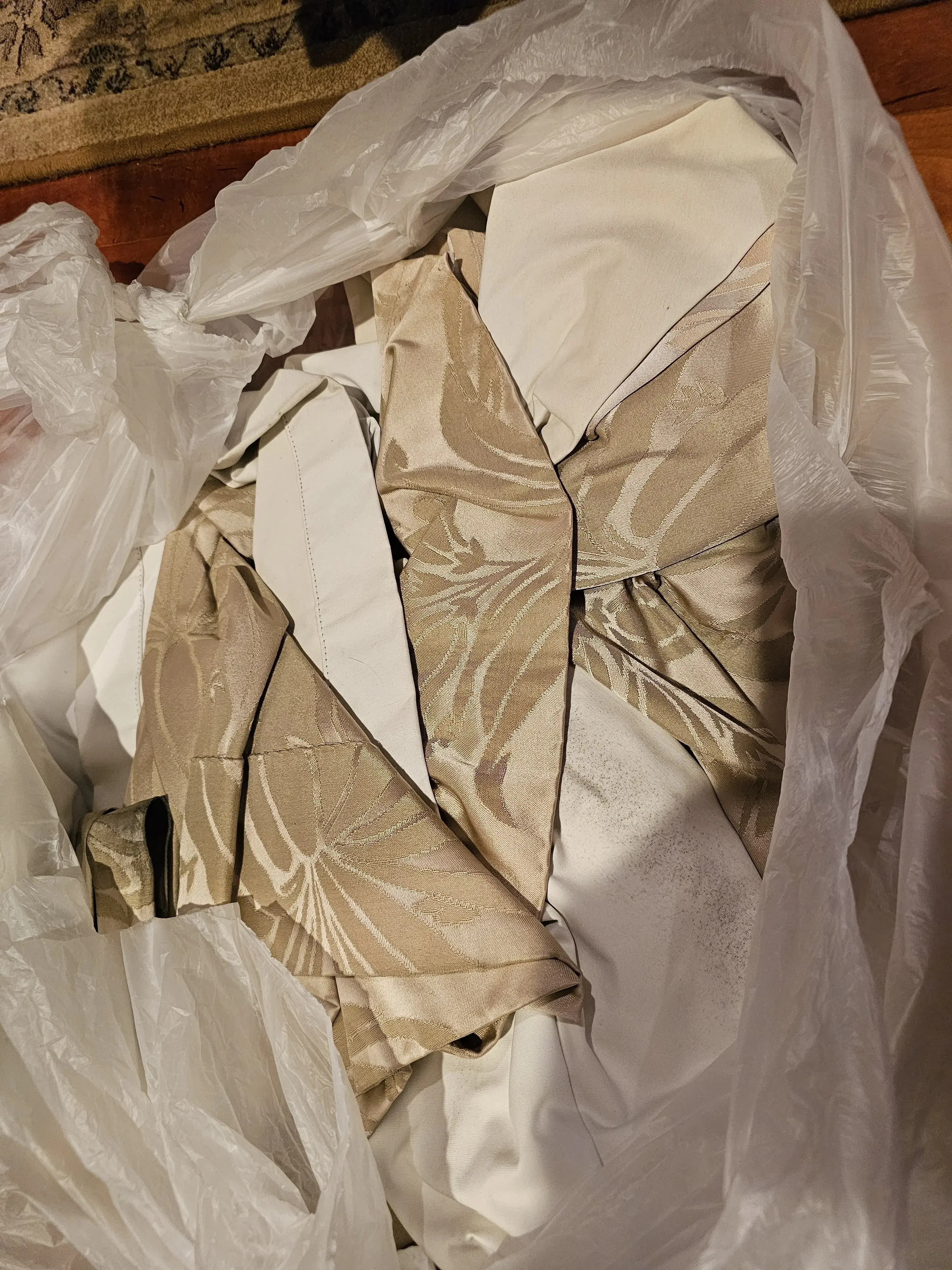 Cudney’s Launderers & Dry Cleaners - Image 7