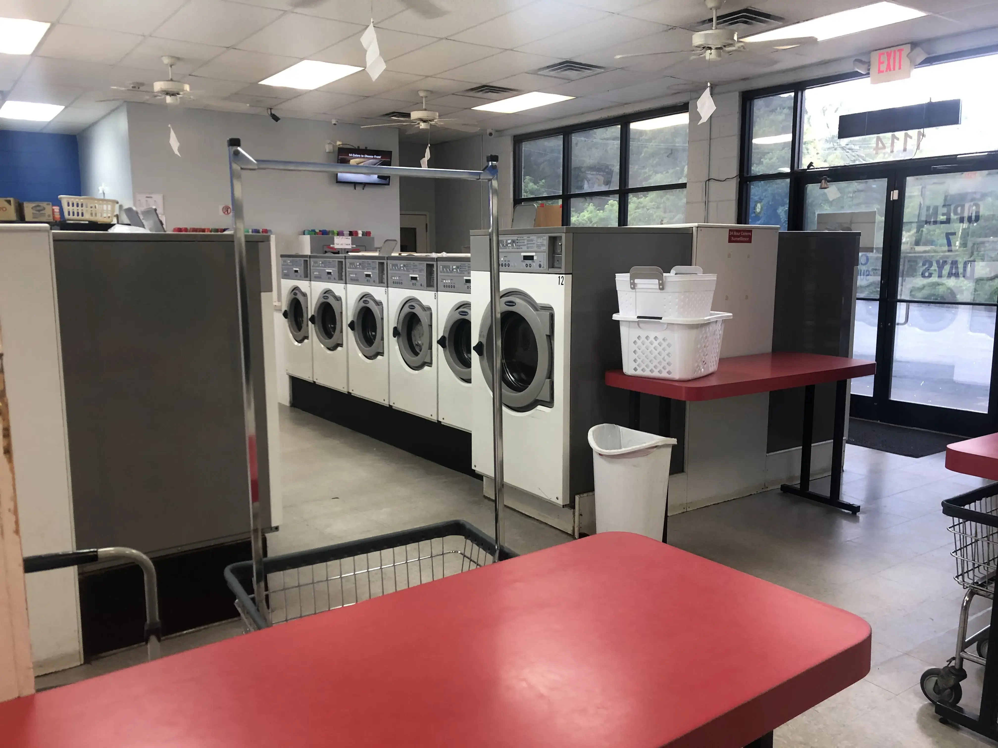 Cumberland Laundromat thumbnail 3