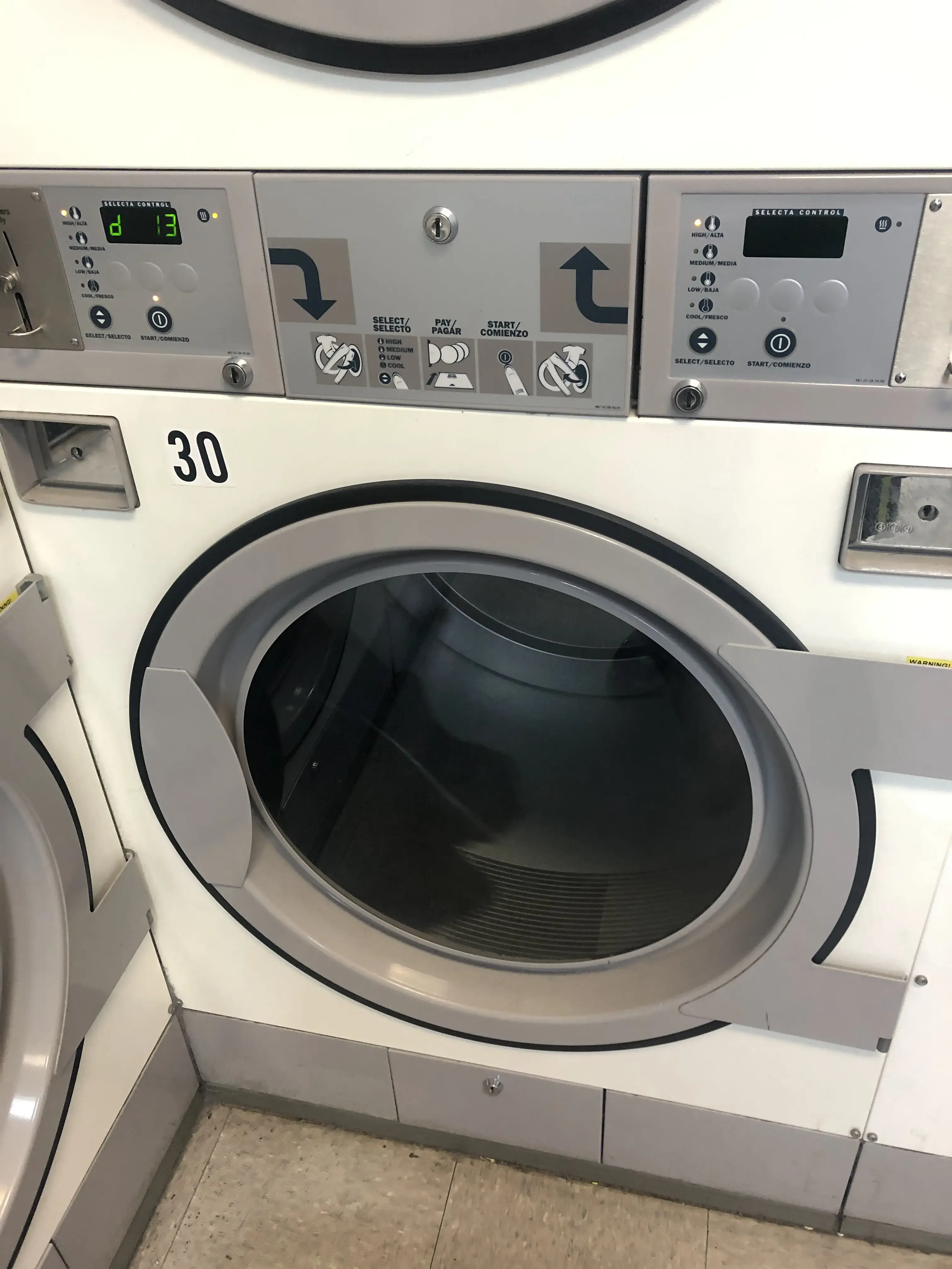 Cumberland Laundromat - Image 8