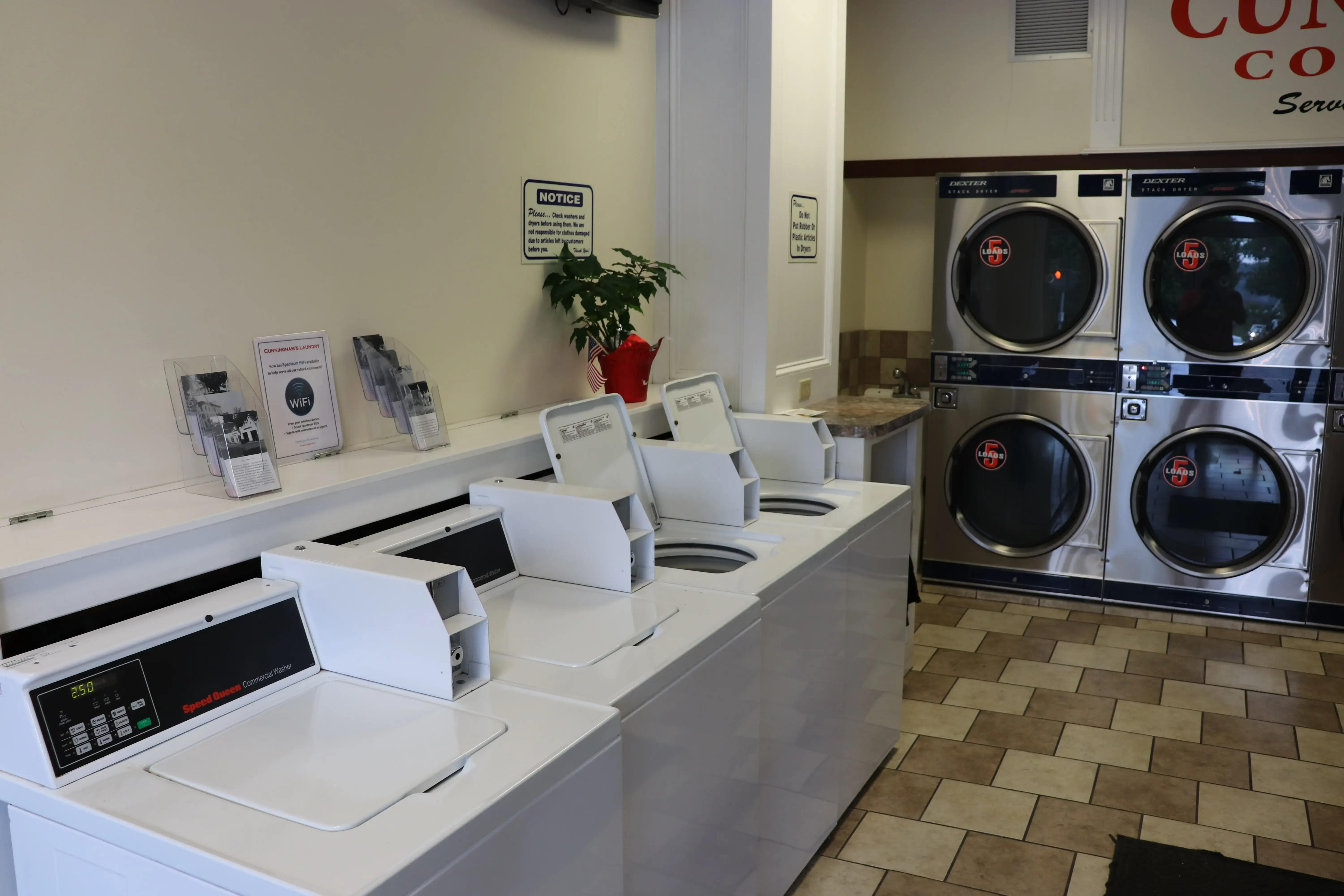 Cunningham's Laundromat - Image 4