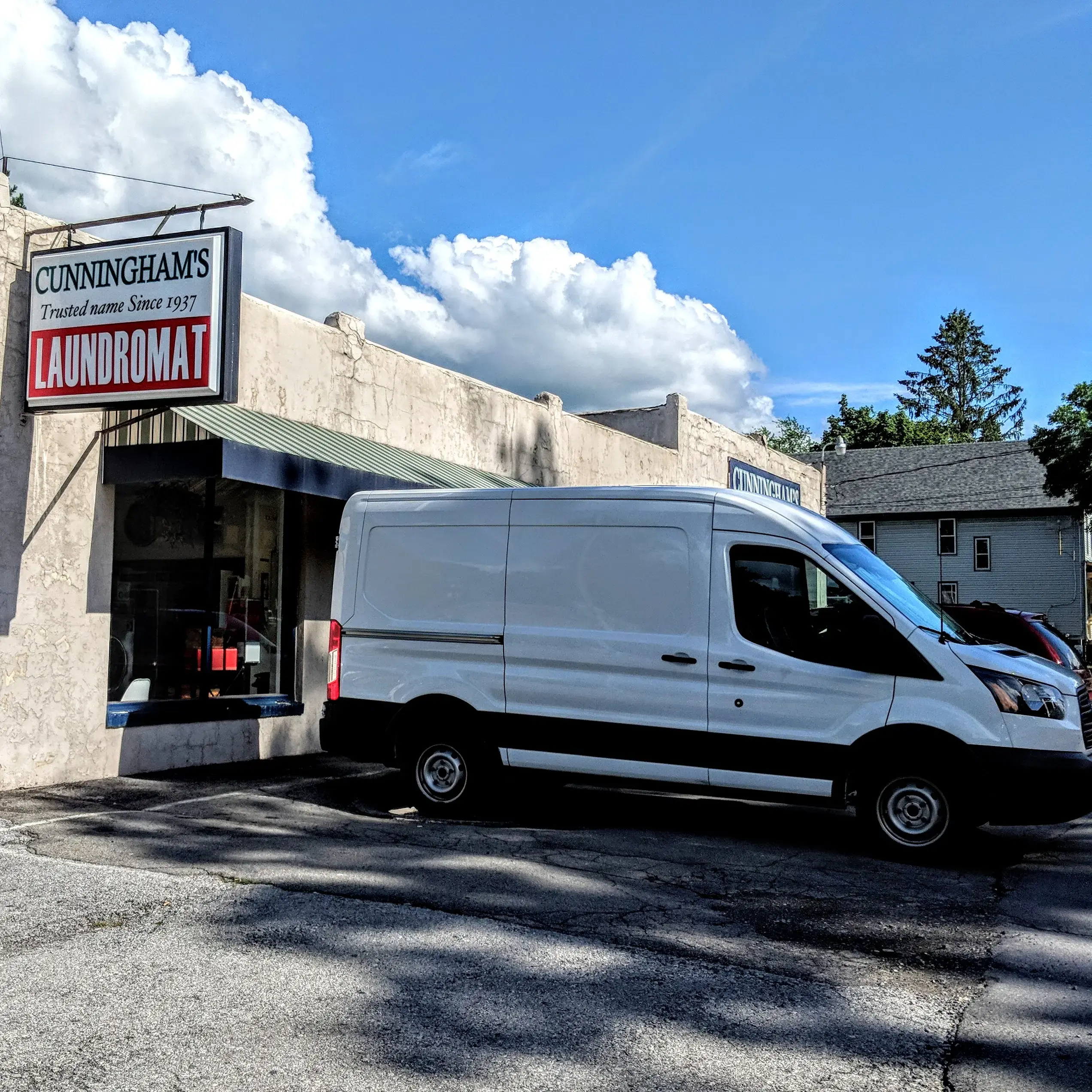 Cunningham's Laundromat thumbnail 10