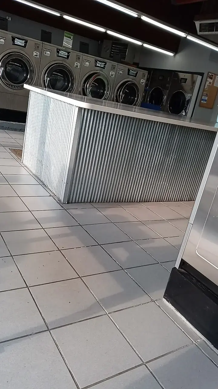 Curtis Cleaners thumbnail 17