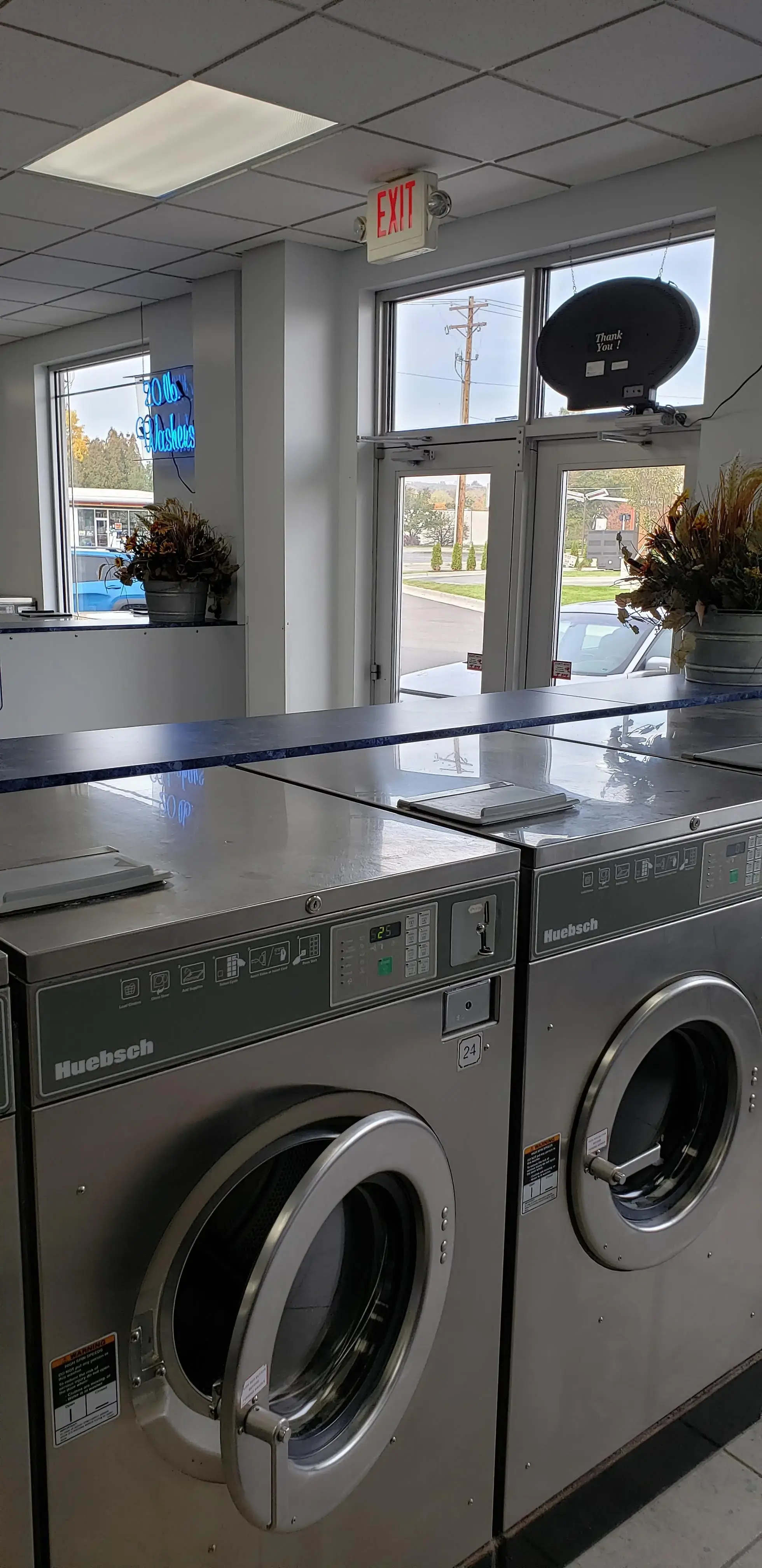 Curtis Cleaners & Laundry - Image 2