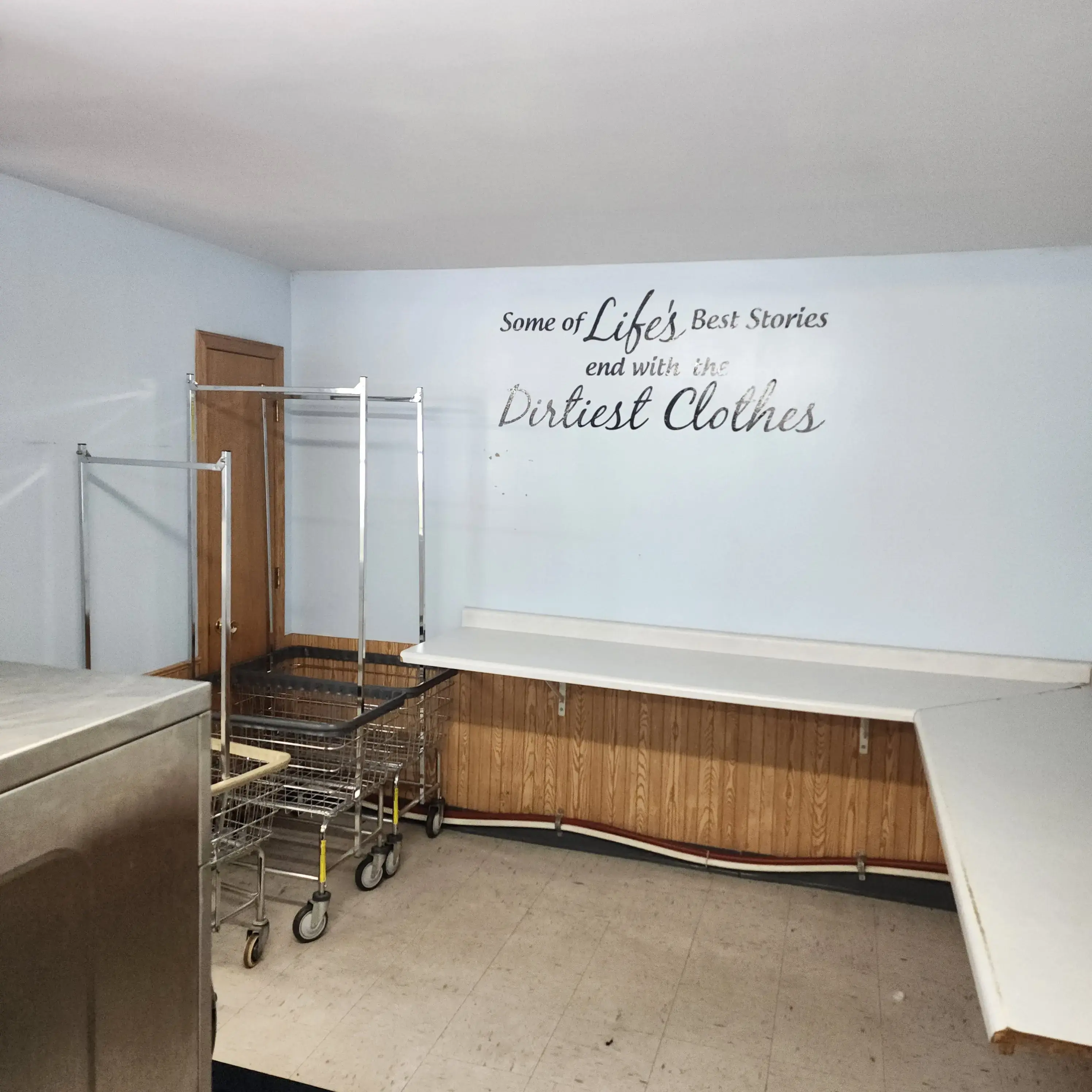 Cushing Laundry Lounge thumbnail 5