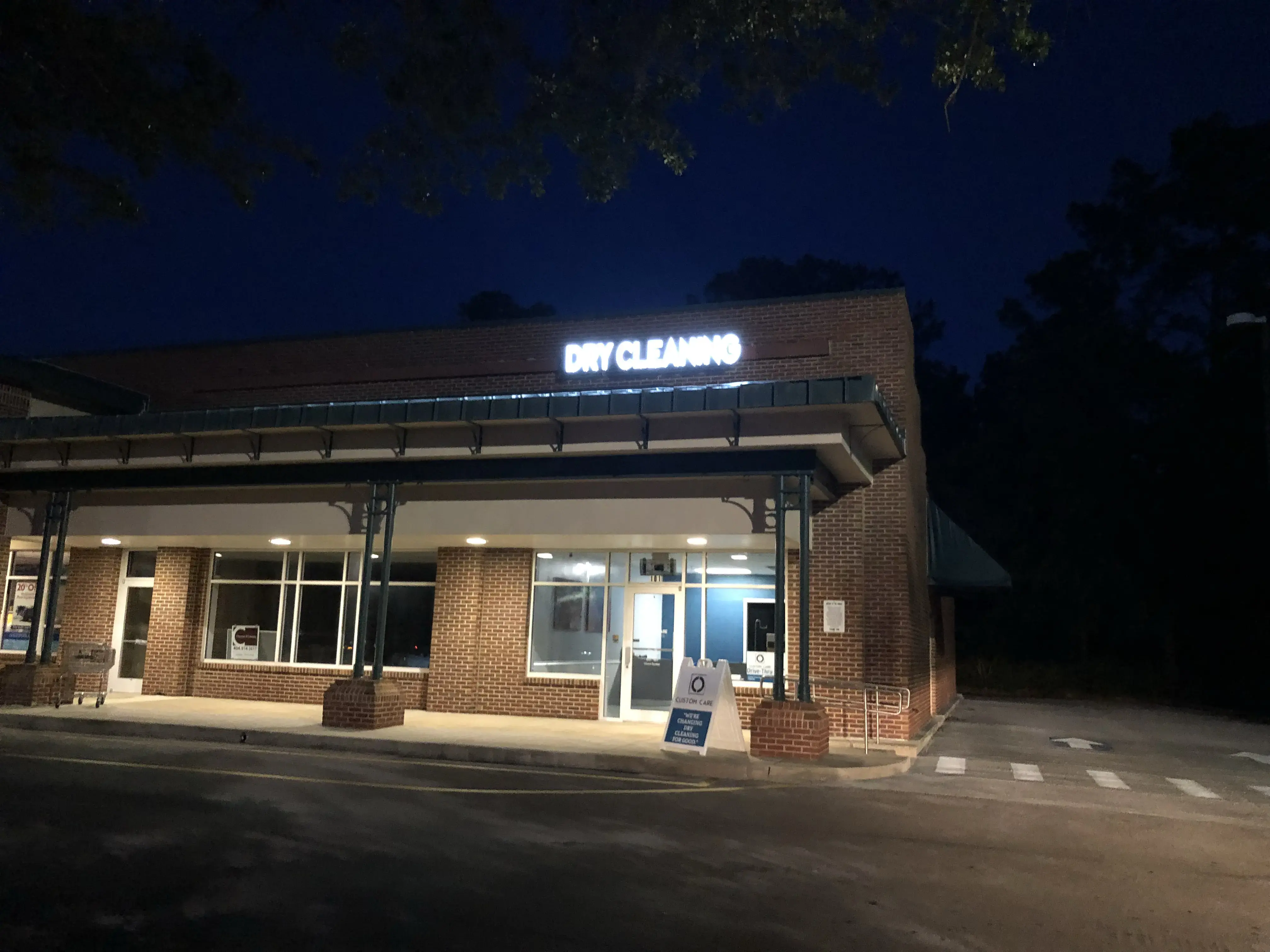 Custom Care Dry Cleaning - Image 14